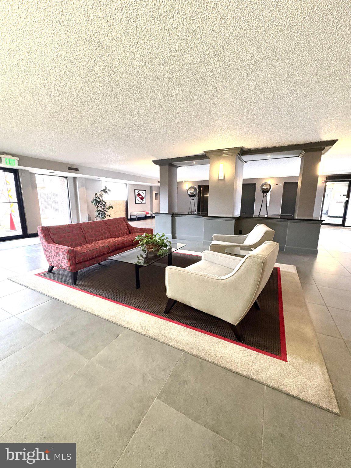200 PICKETT STREET N 1114