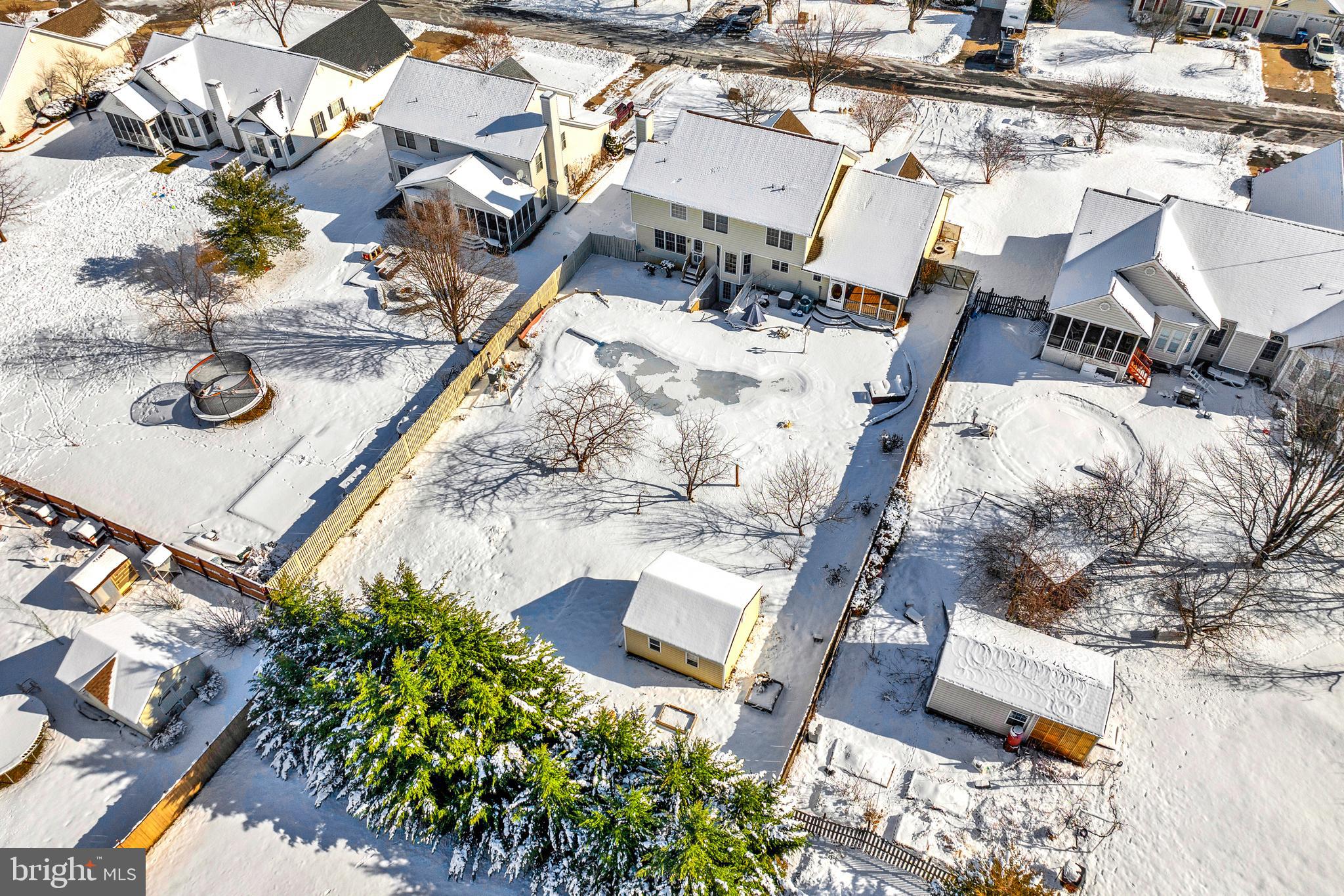 413 FREMONT COURT