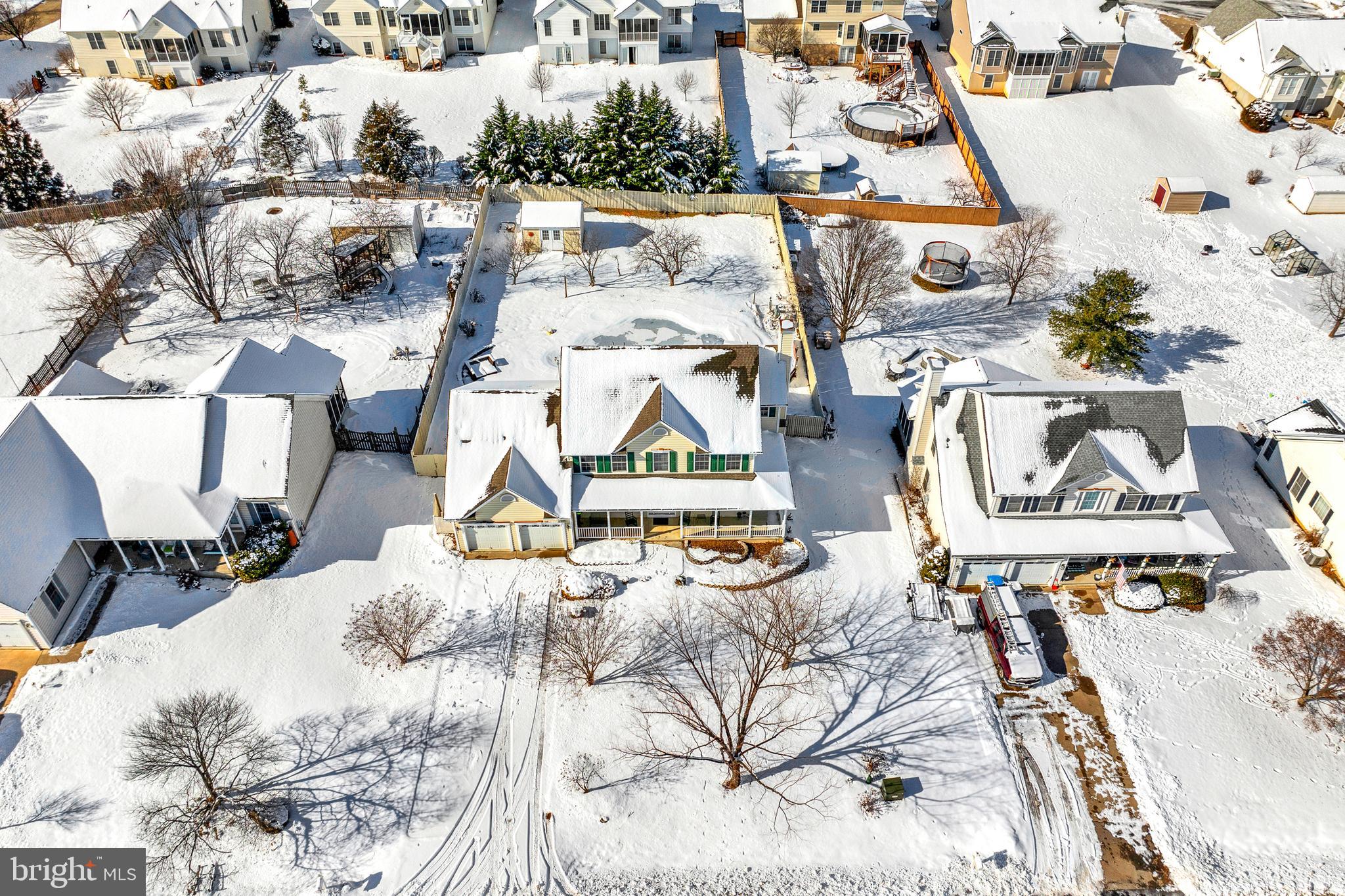 413 FREMONT COURT