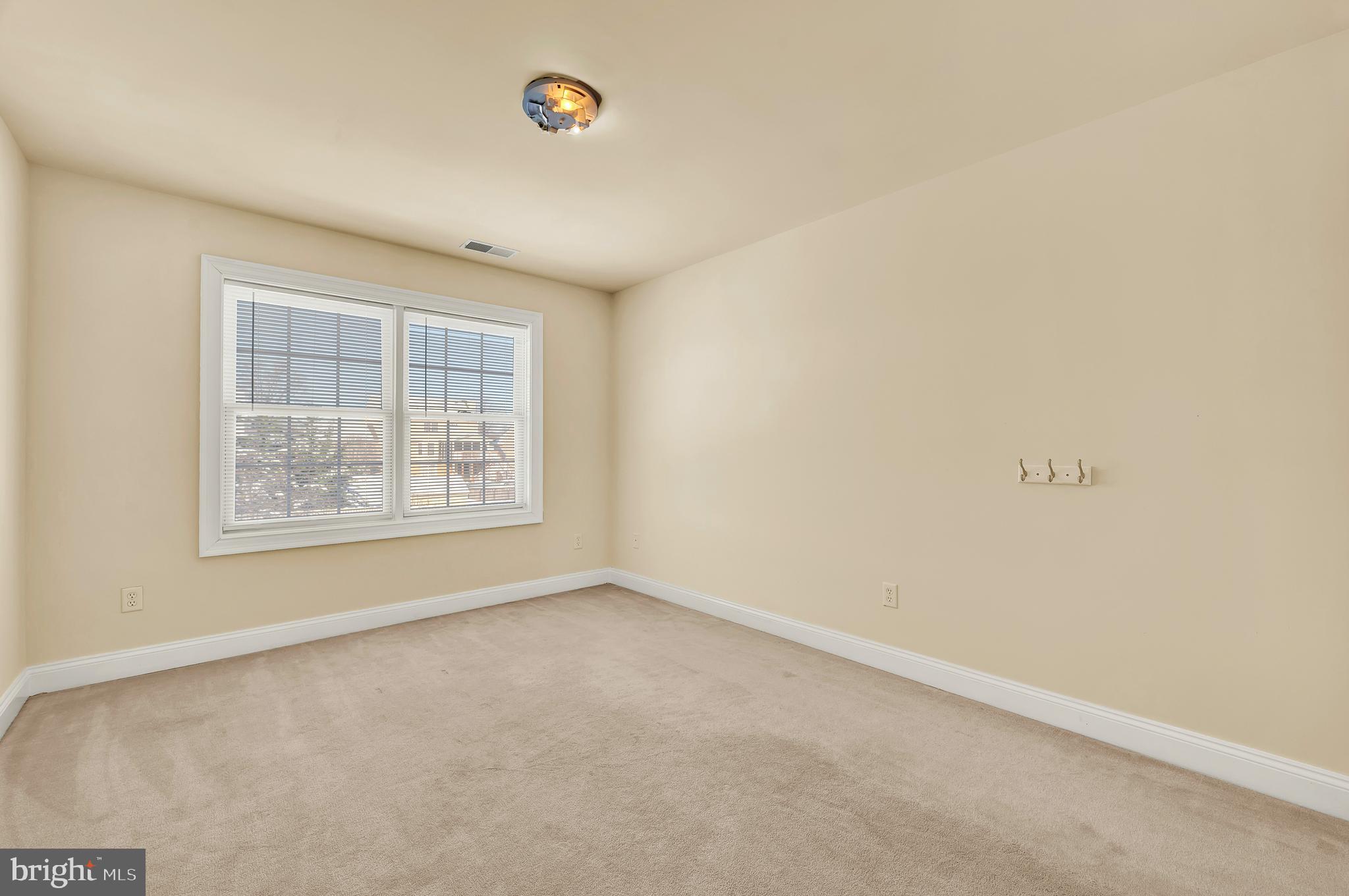 413 FREMONT COURT
