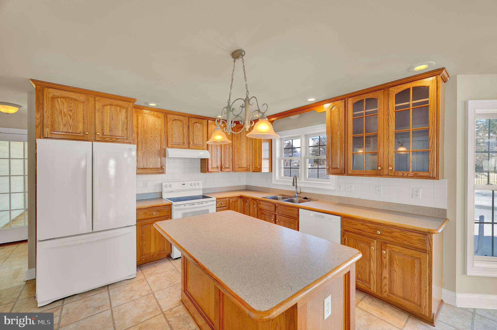 413 FREMONT COURT