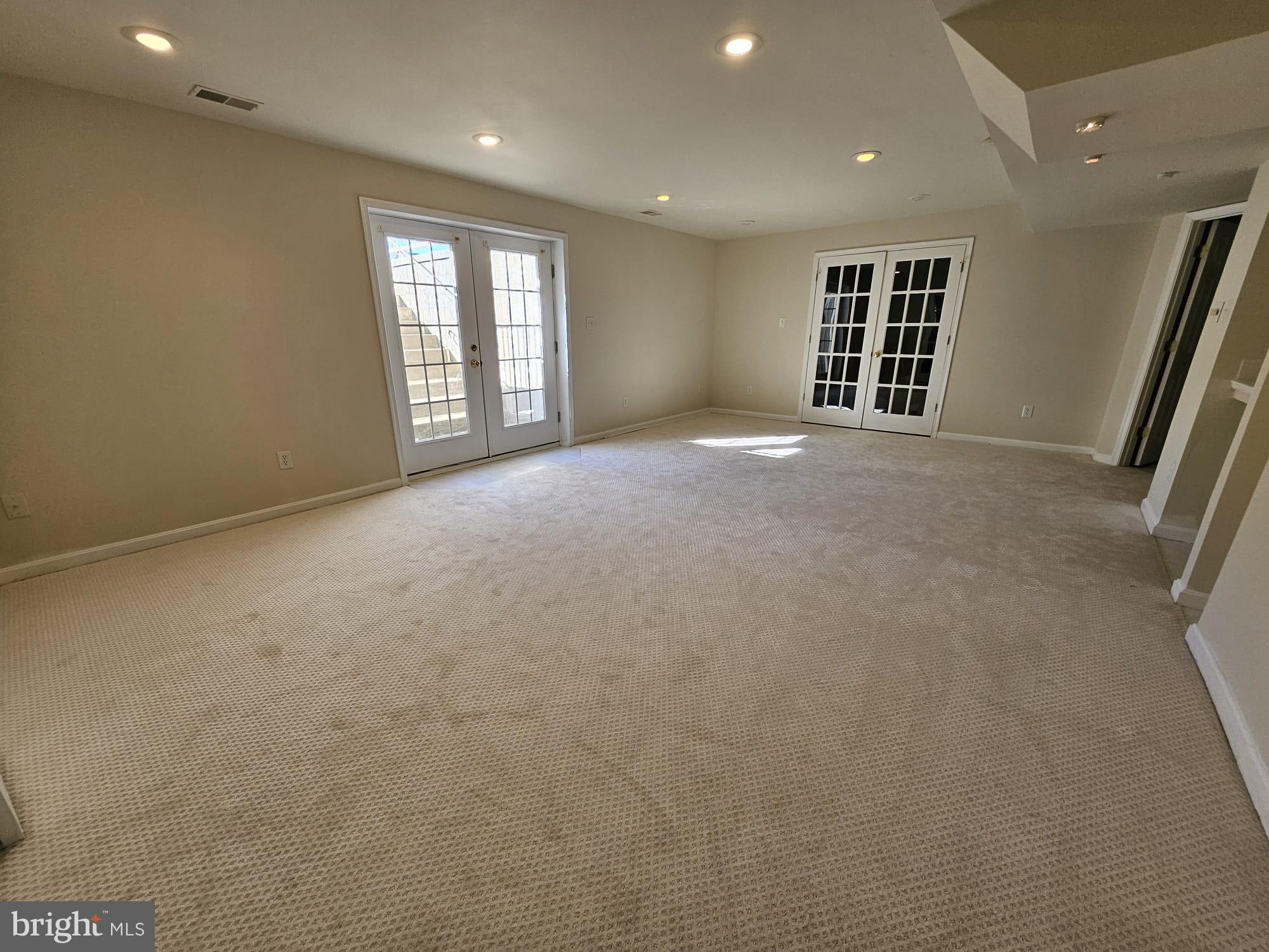 413 FREMONT COURT