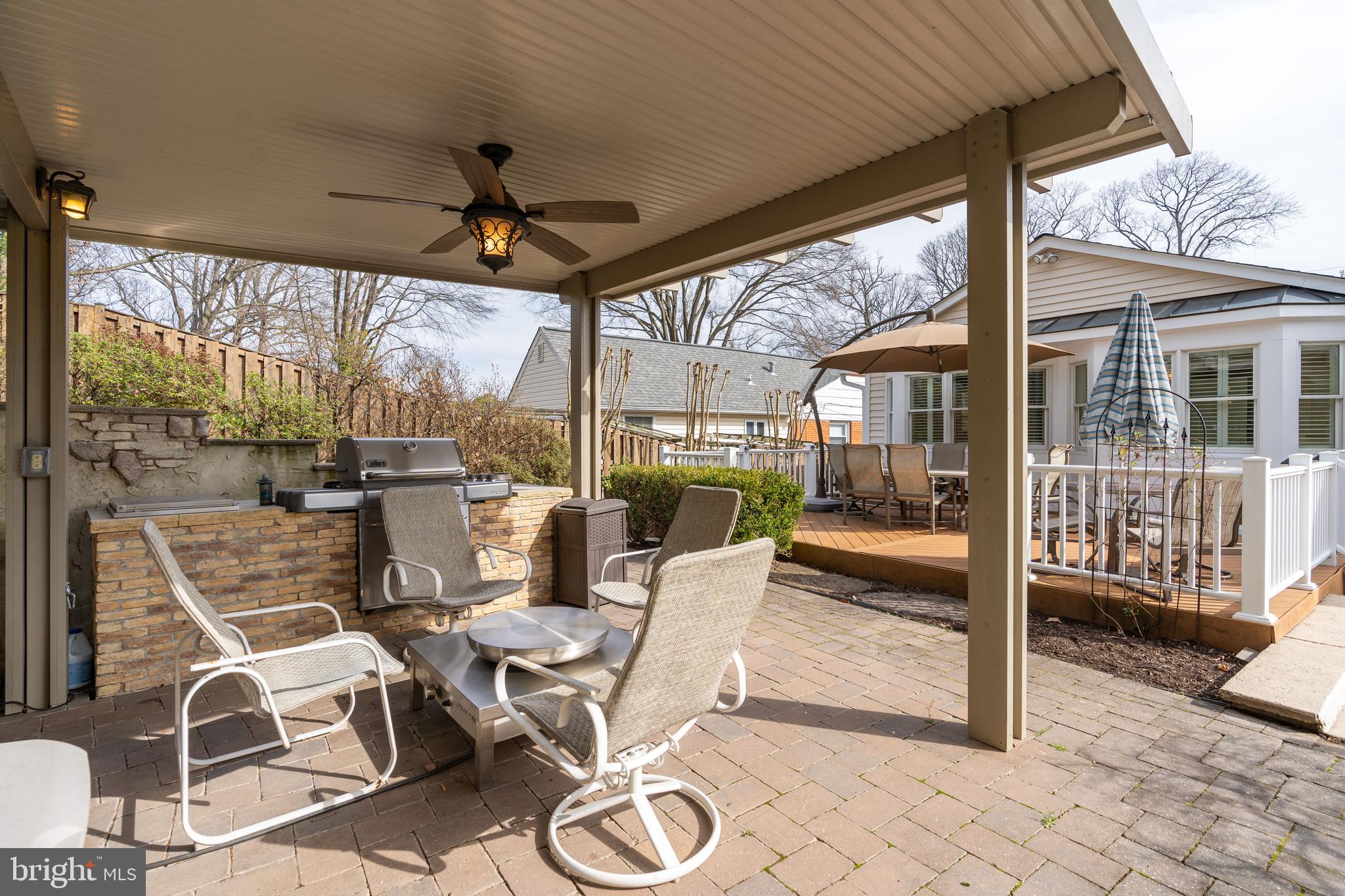 968 N ROCHESTER STREET