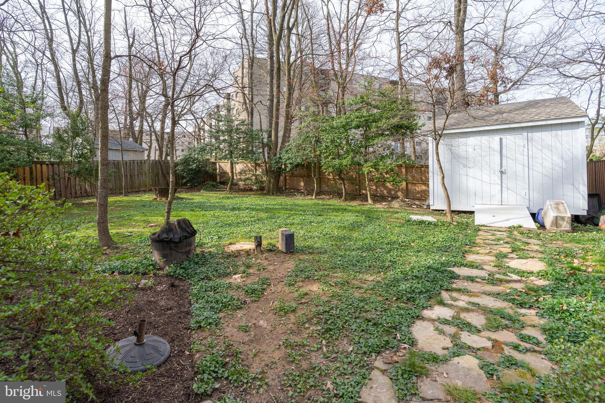 968 N ROCHESTER STREET