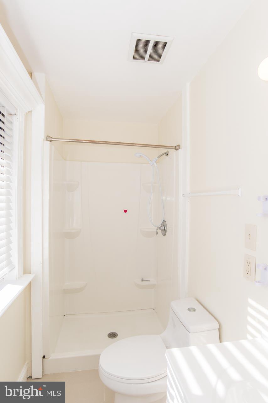 2306 EMERALD HEIGHTS COURT