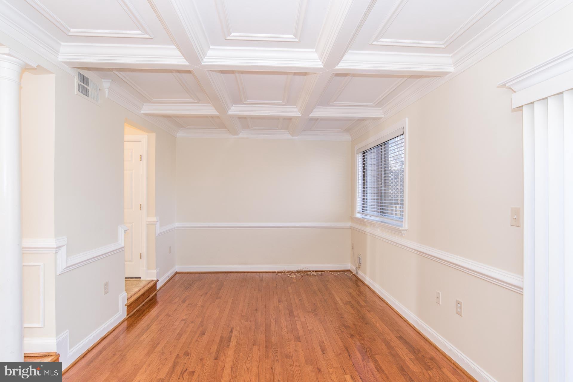 2306 EMERALD HEIGHTS COURT