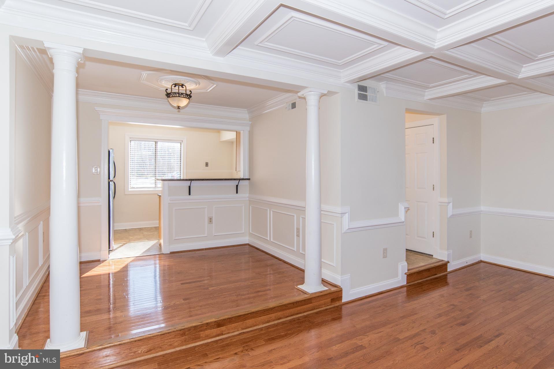 2306 EMERALD HEIGHTS COURT
