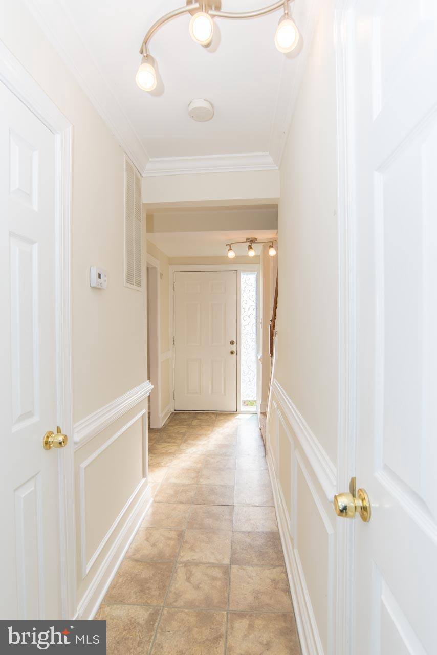 2306 EMERALD HEIGHTS COURT