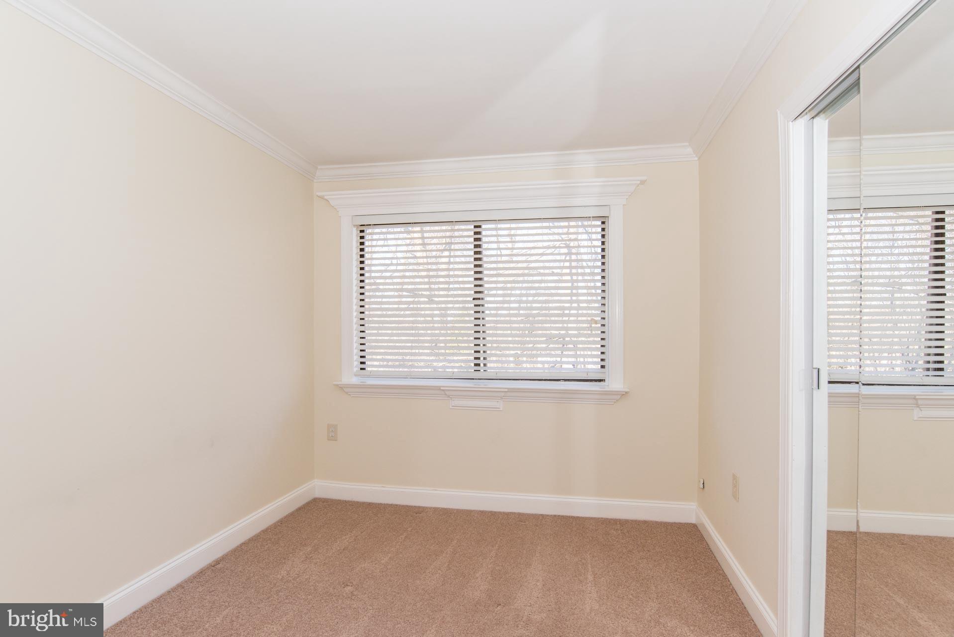 2306 EMERALD HEIGHTS COURT