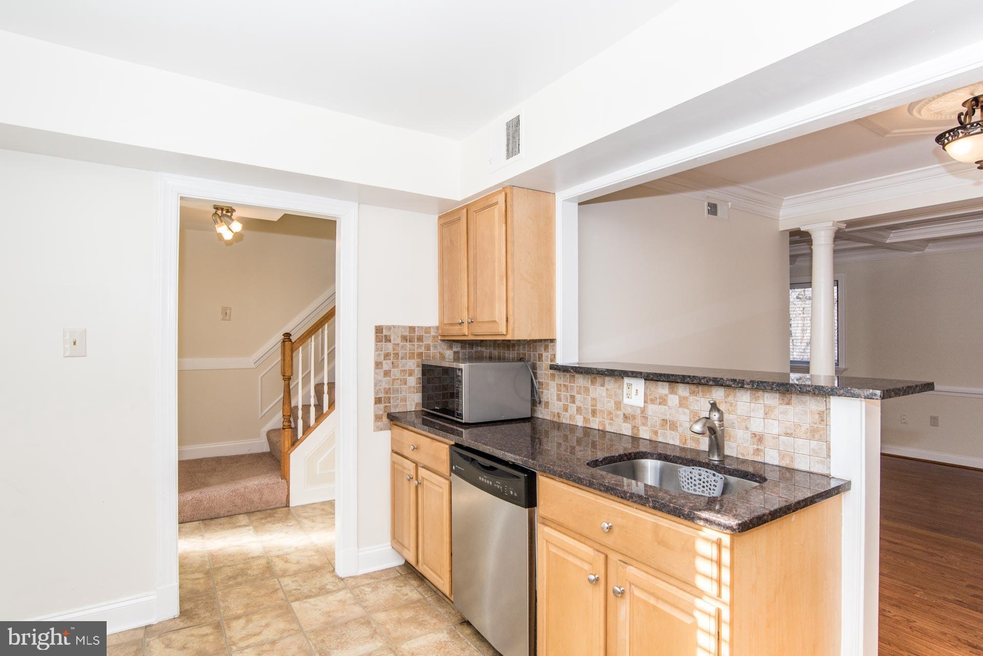 2306 EMERALD HEIGHTS COURT