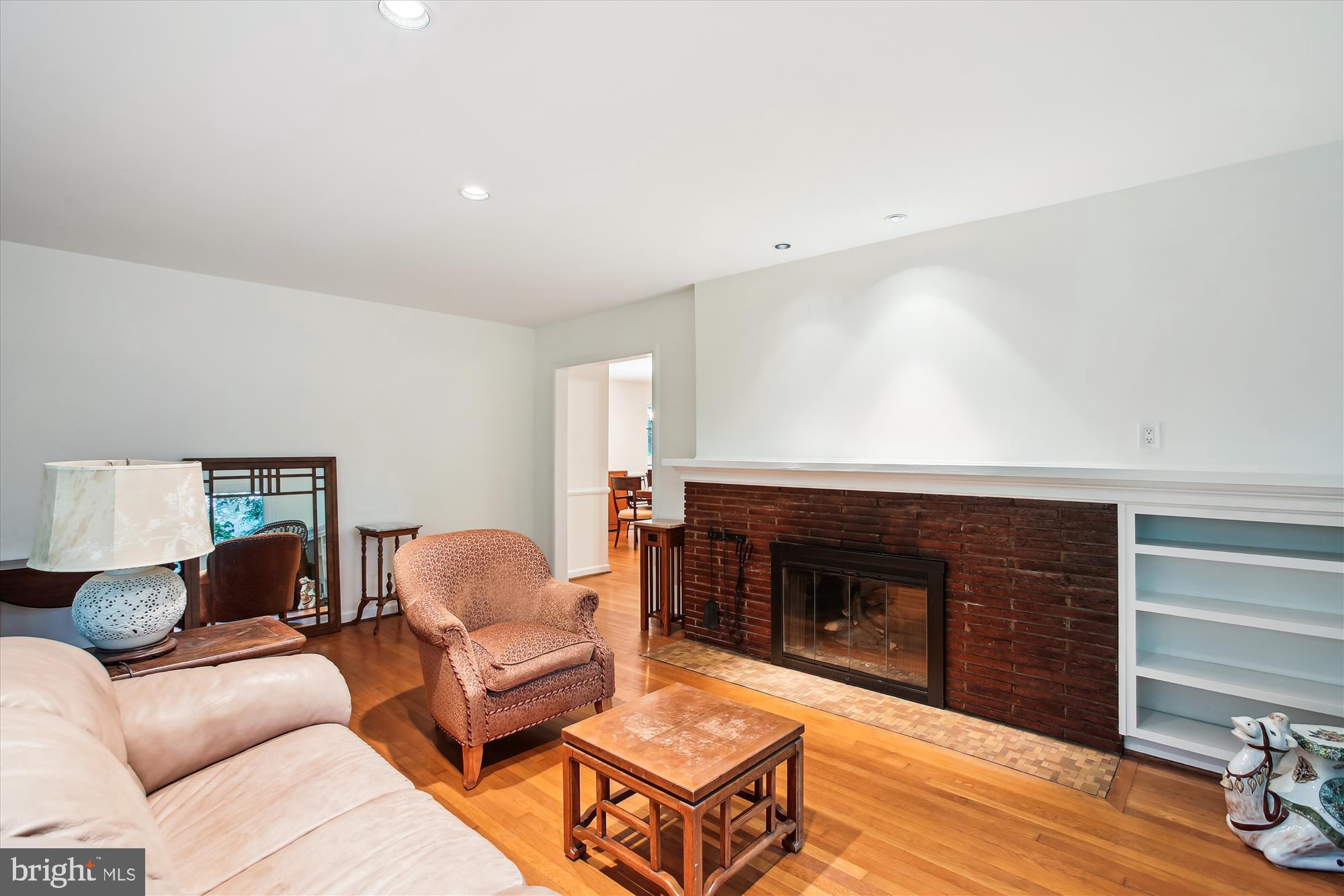 6662 VAN WINKLE DRIVE