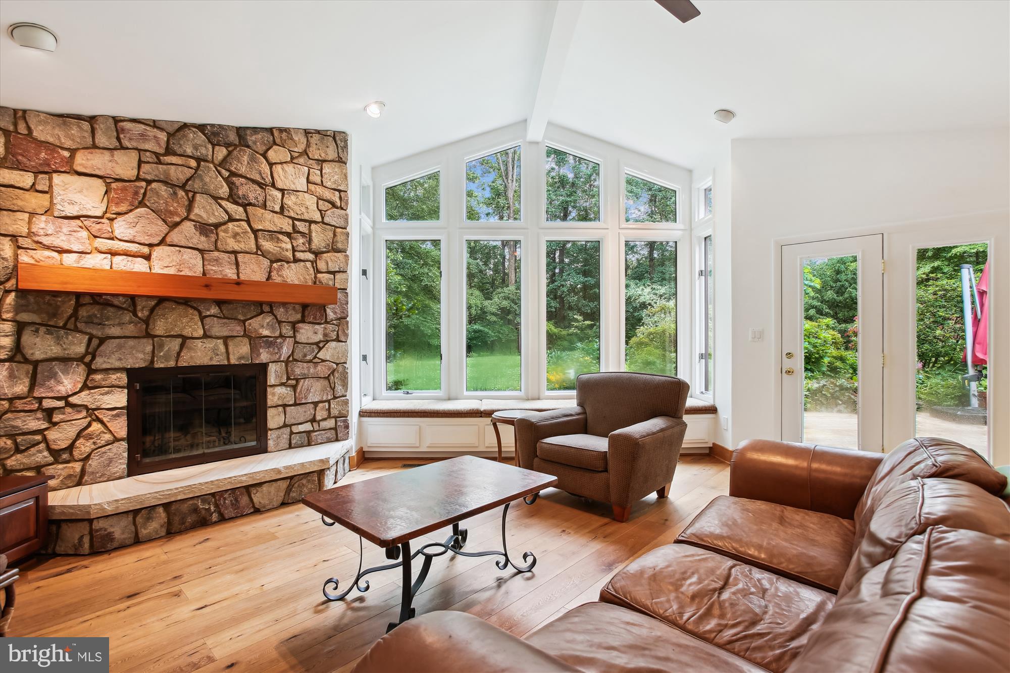 6662 VAN WINKLE DRIVE