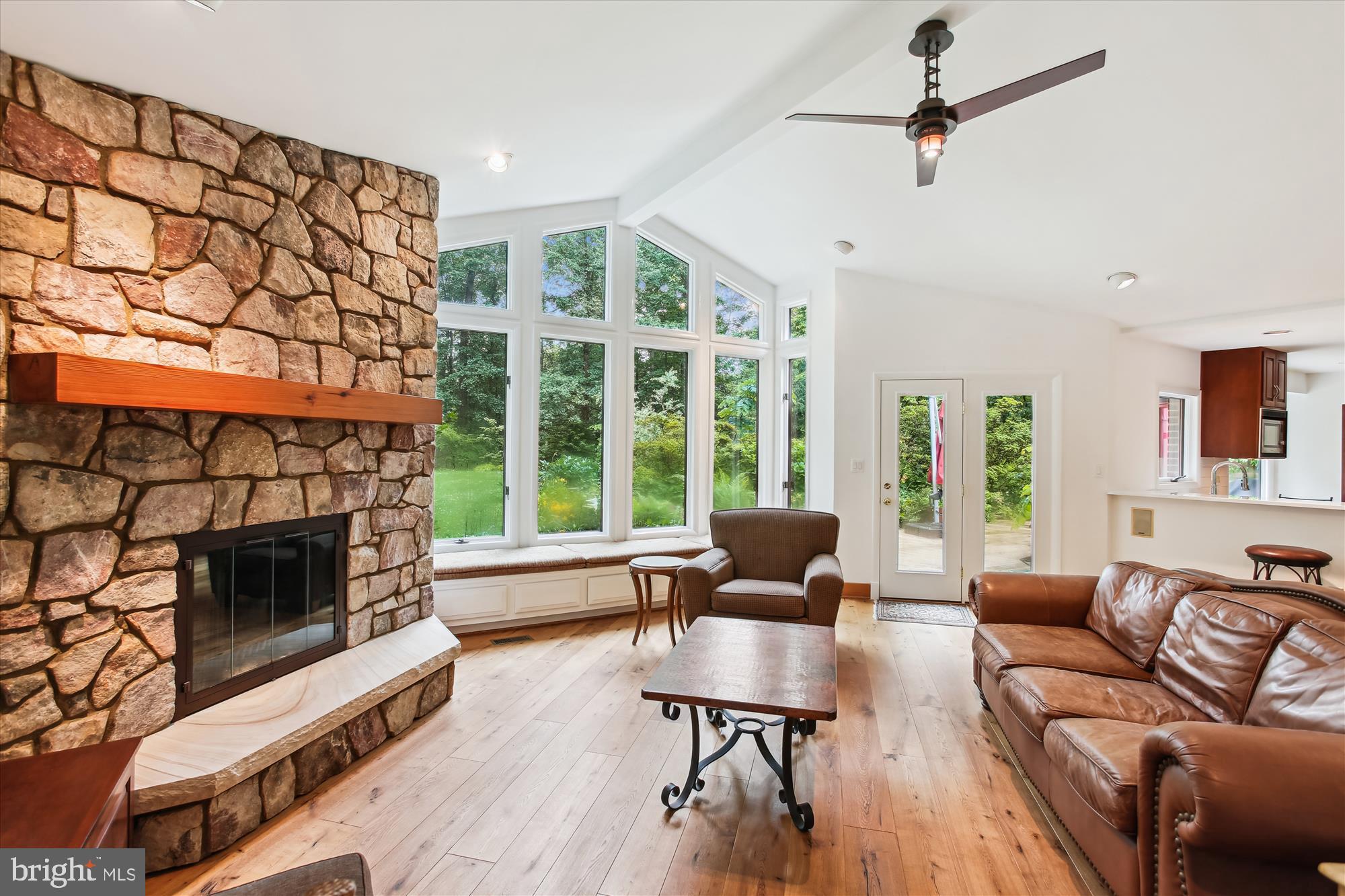 6662 VAN WINKLE DRIVE