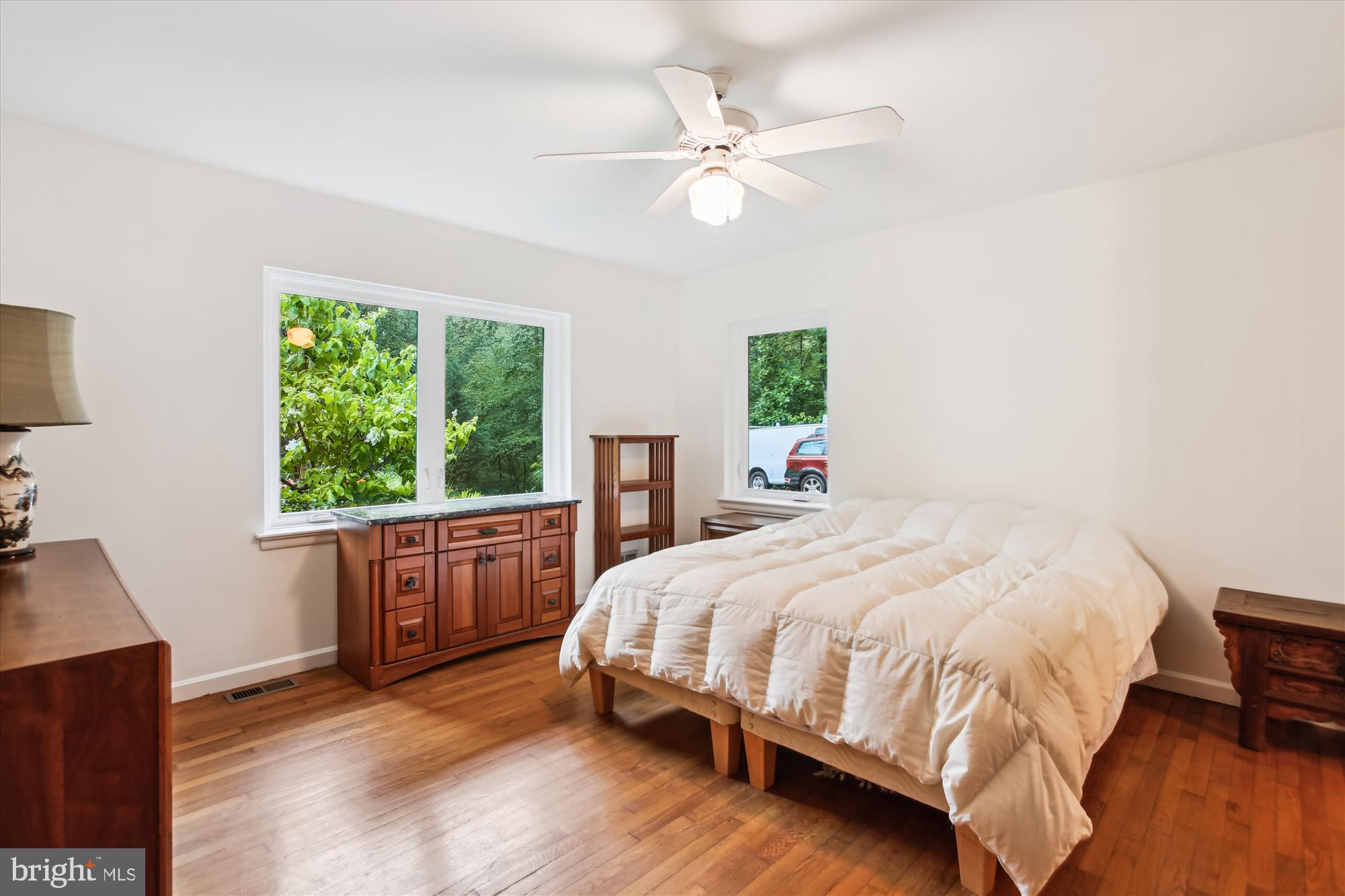 6662 VAN WINKLE DRIVE