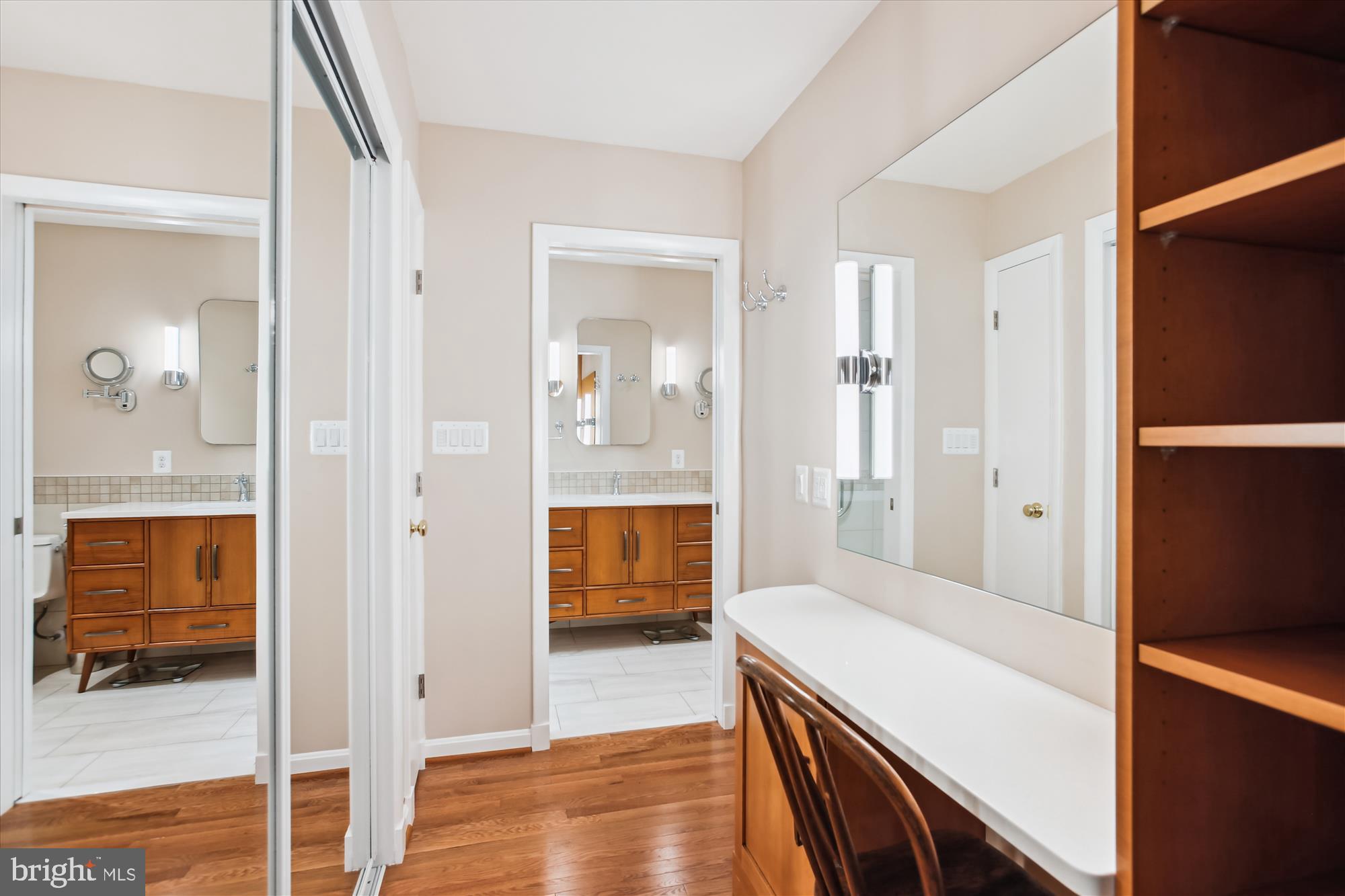 6662 VAN WINKLE DRIVE