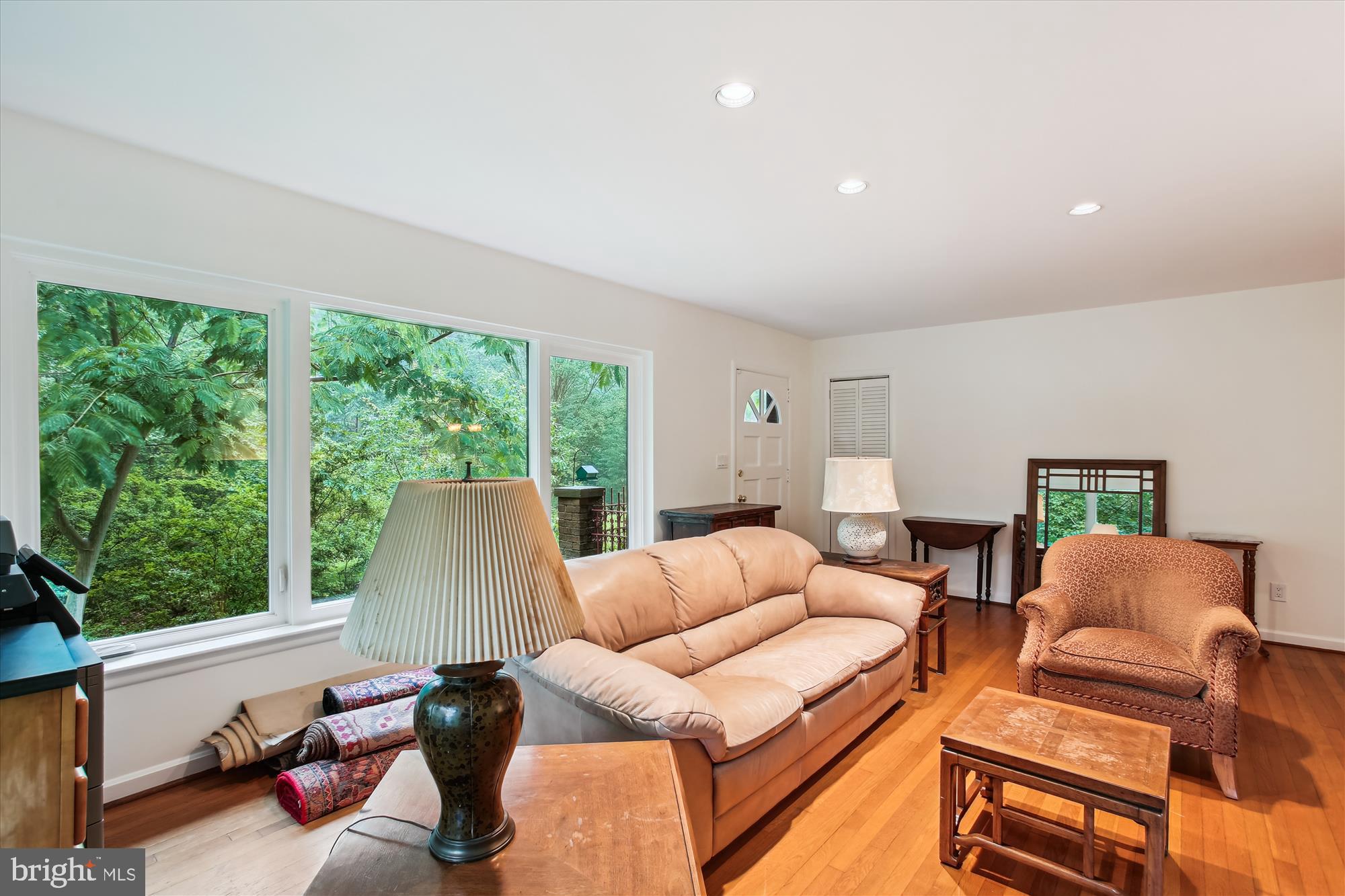 6662 VAN WINKLE DRIVE