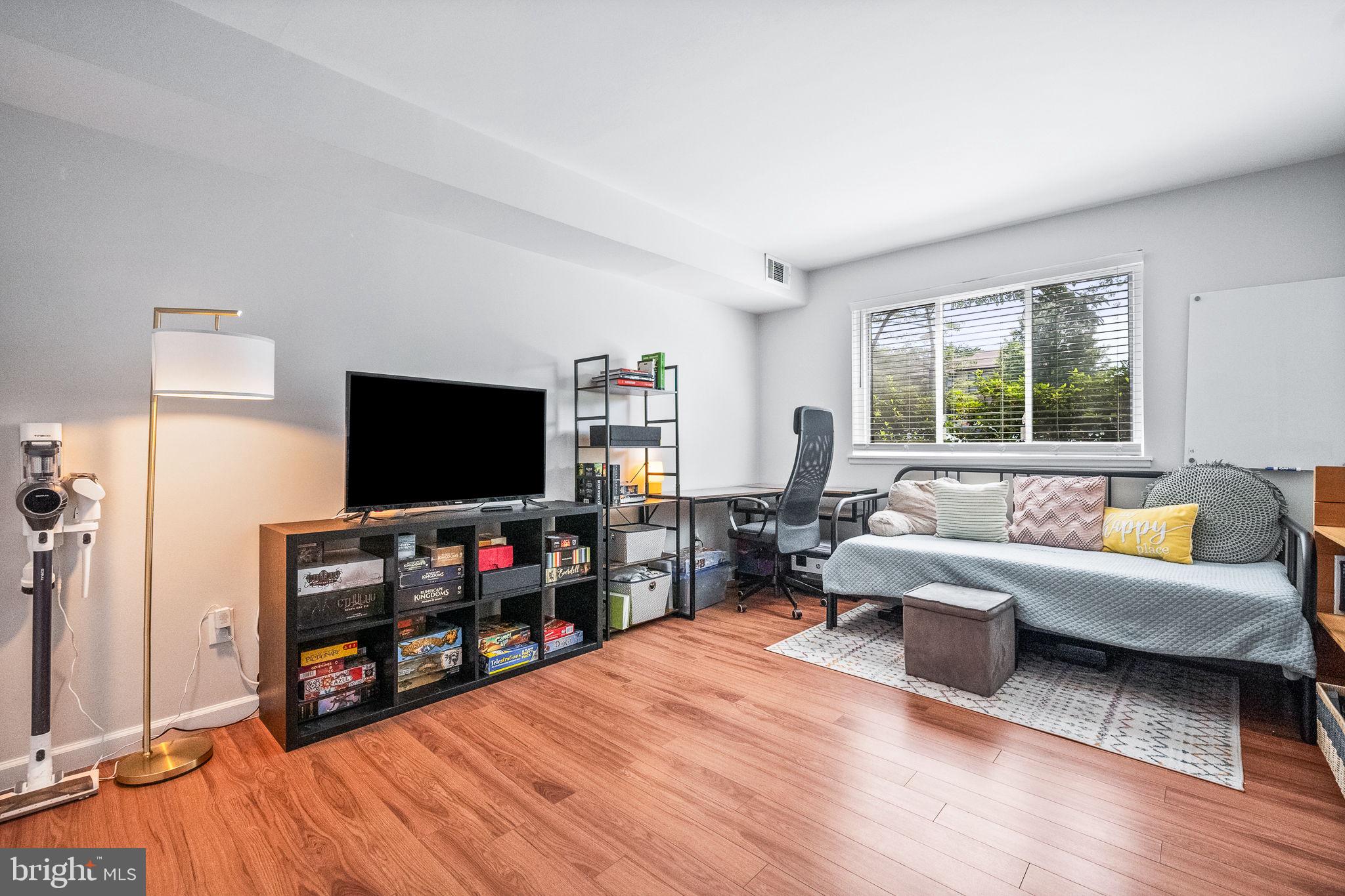 2074 ROYAL FERN COURT 1C