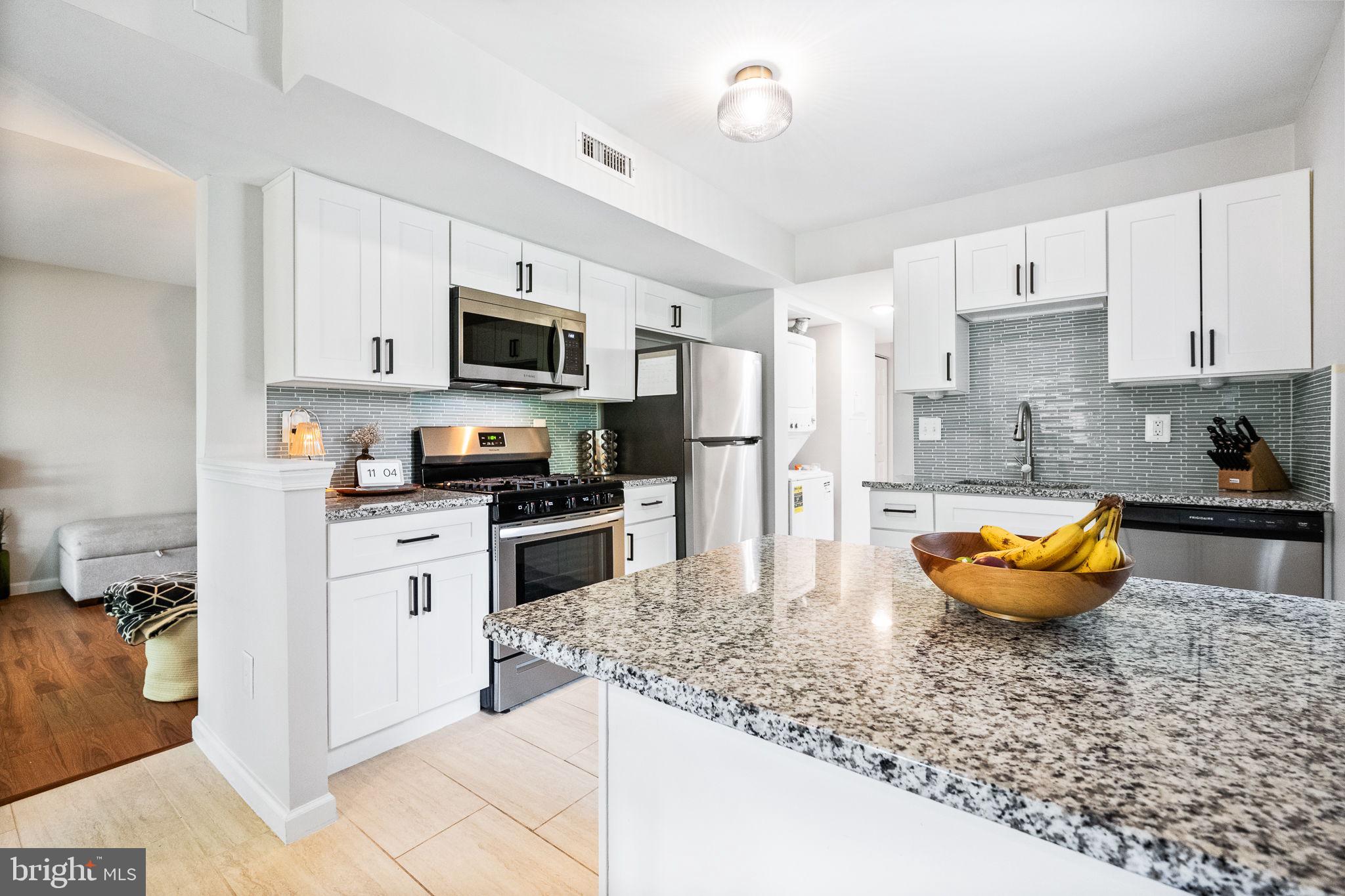 2074 ROYAL FERN COURT 1C