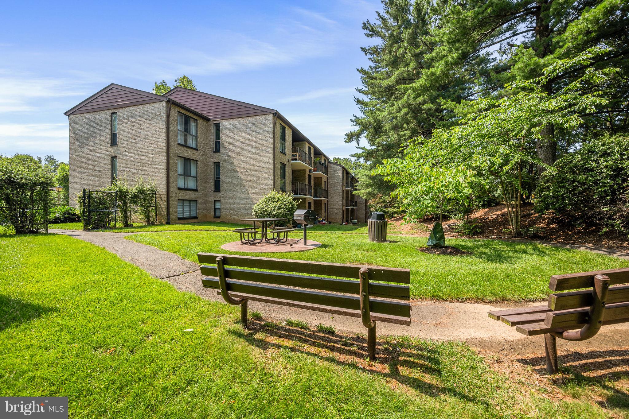 2074 ROYAL FERN COURT 1C