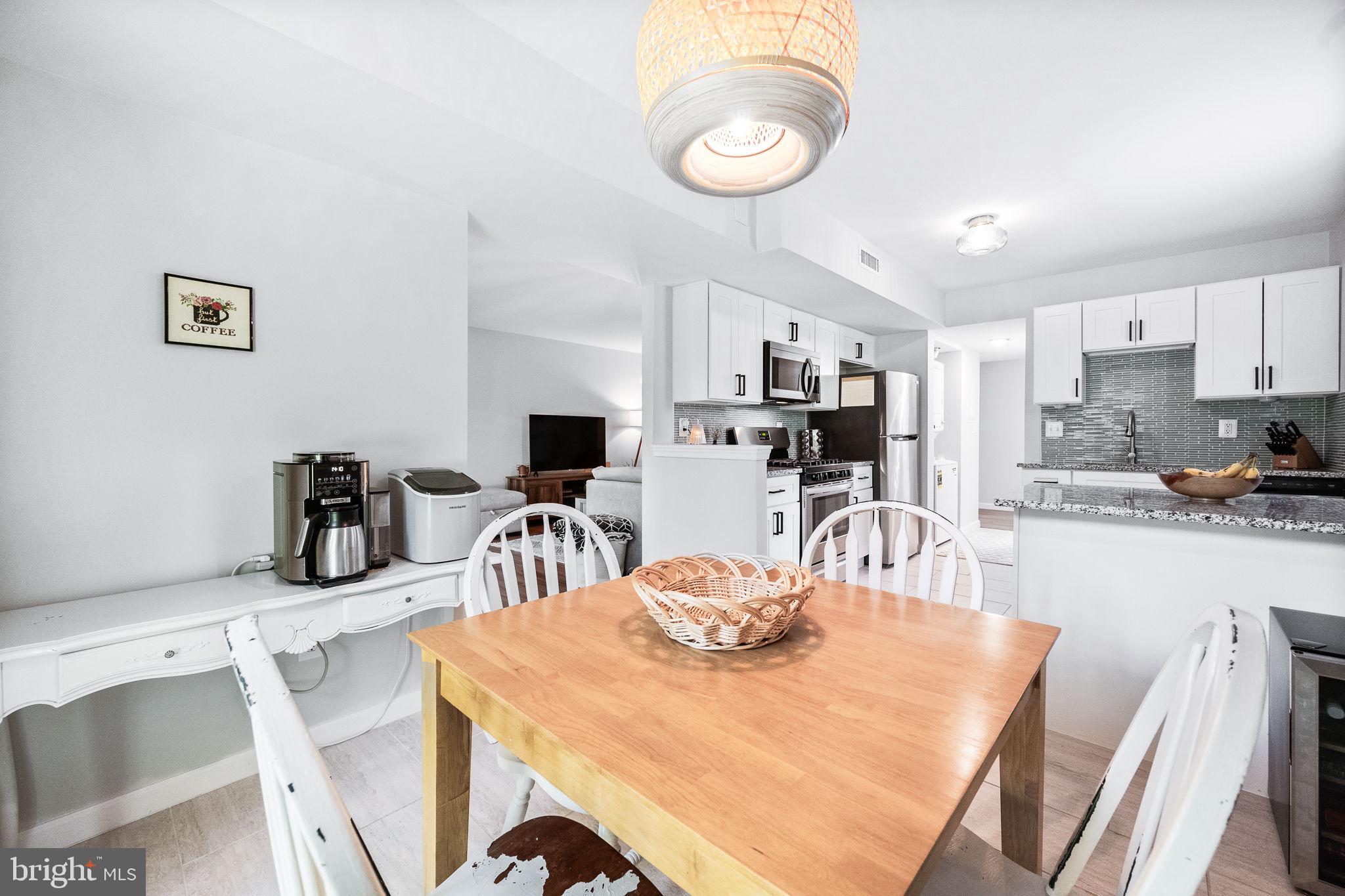 2074 ROYAL FERN COURT 1C