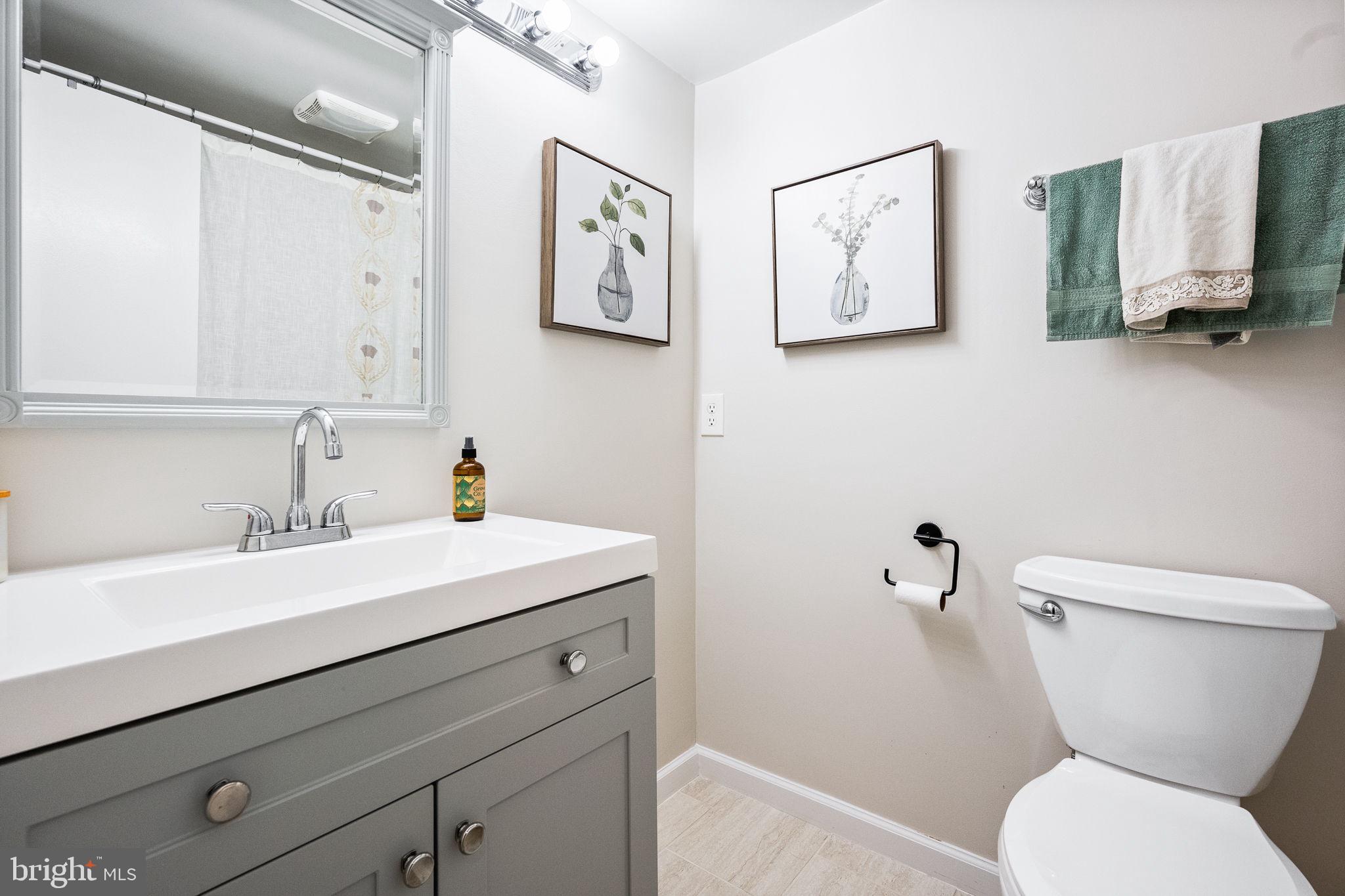 2074 ROYAL FERN COURT 1C