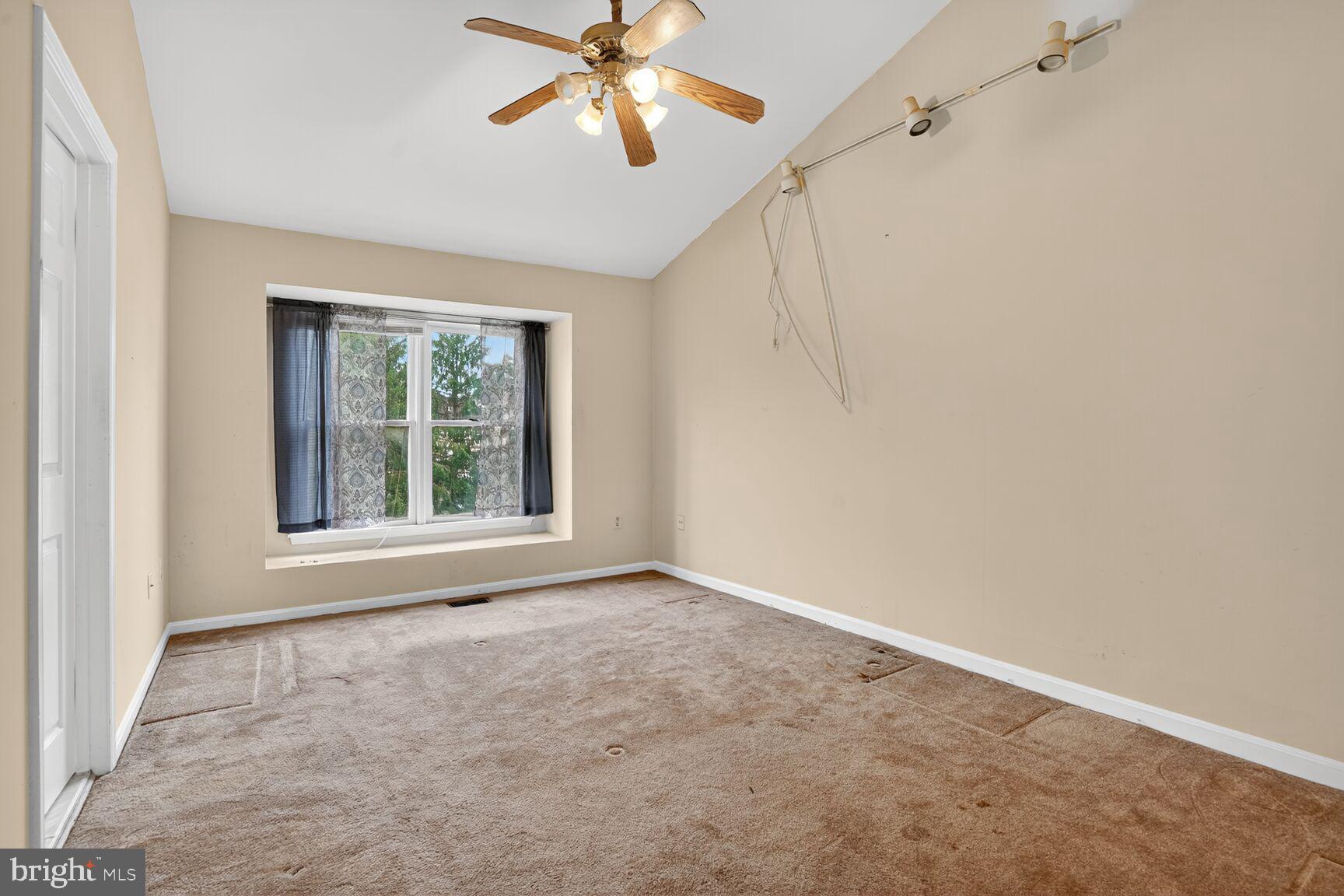13920 BATON ROUGE COURT