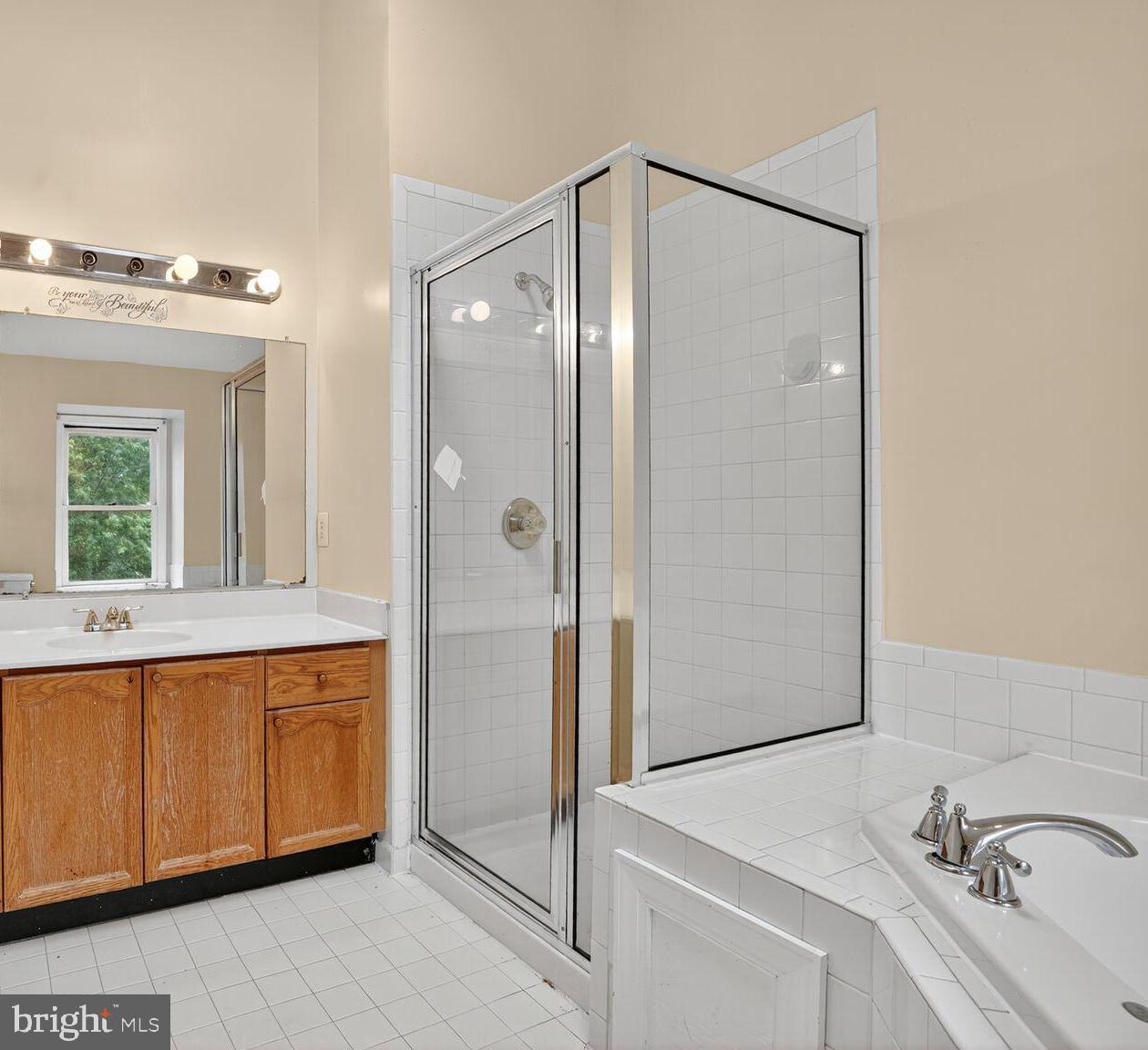 13920 BATON ROUGE COURT