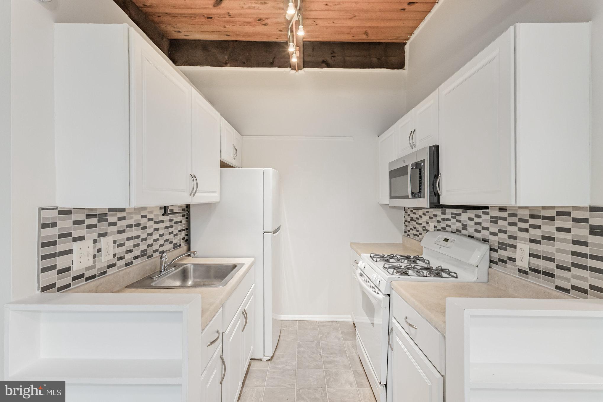 4935 AMERICANA DRIVE 210