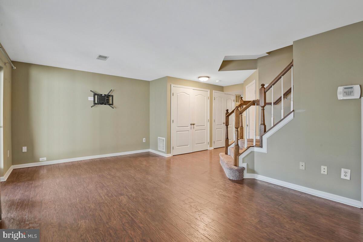 12025 EDGEMERE CIRCLE