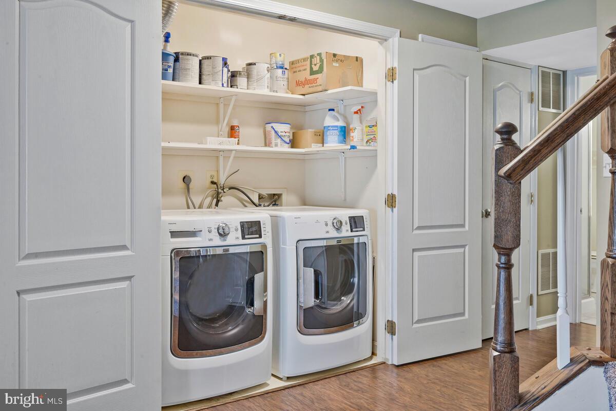 12025 EDGEMERE CIRCLE