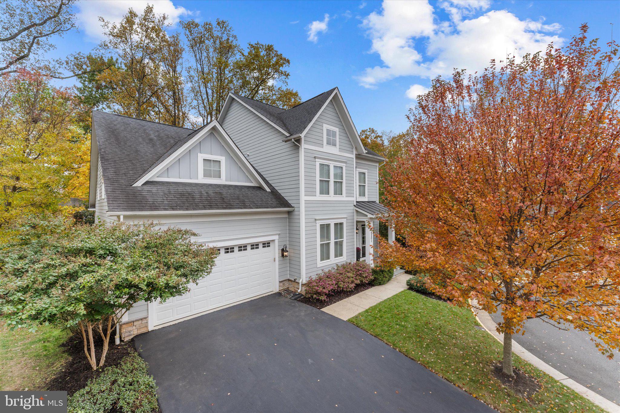 6201 CHAMPION OAK COURT