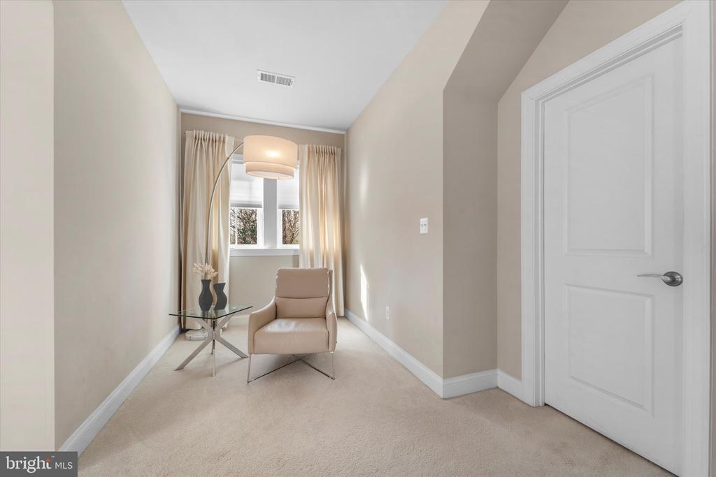 6201 CHAMPION OAK COURT