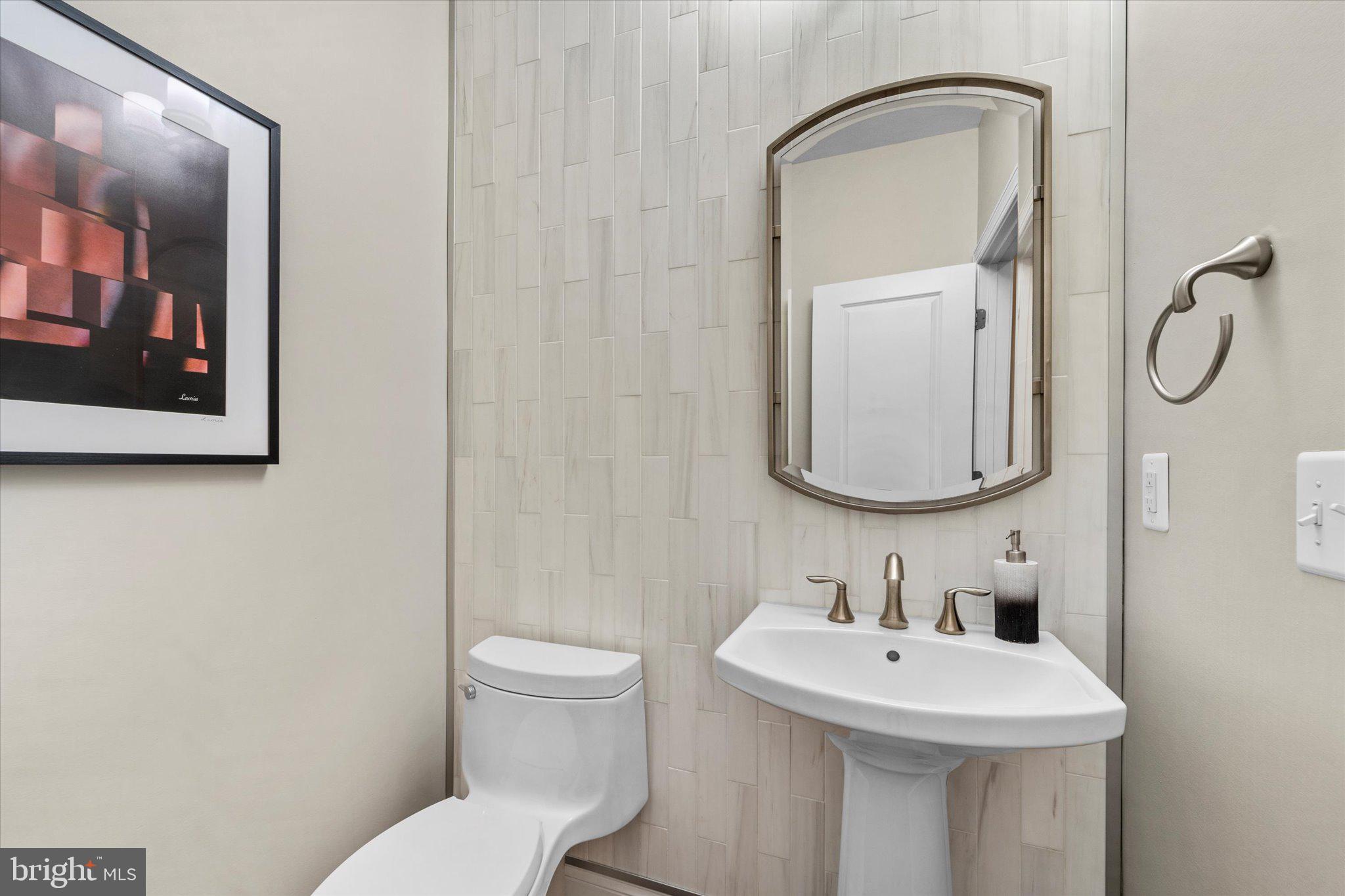 6201 CHAMPION OAK COURT