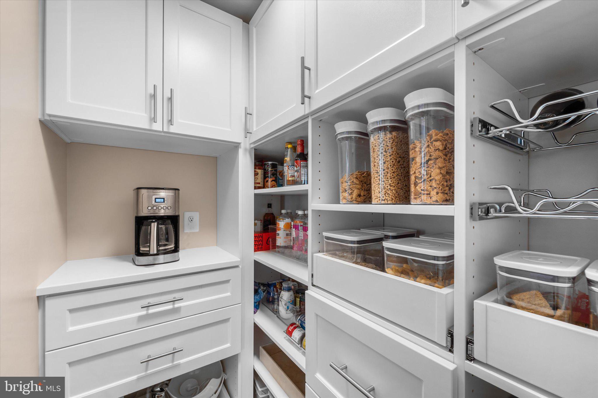 6201 CHAMPION OAK COURT