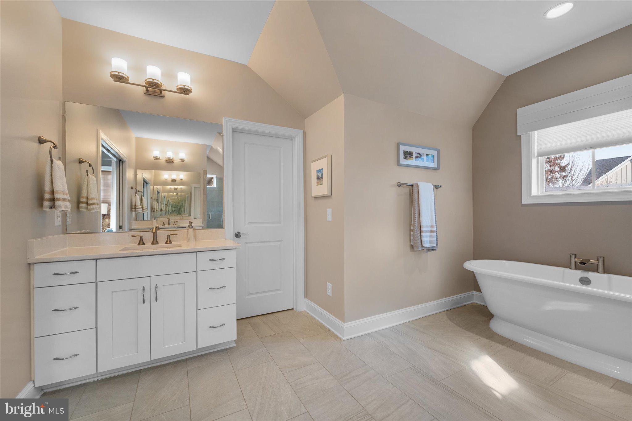 6201 CHAMPION OAK COURT