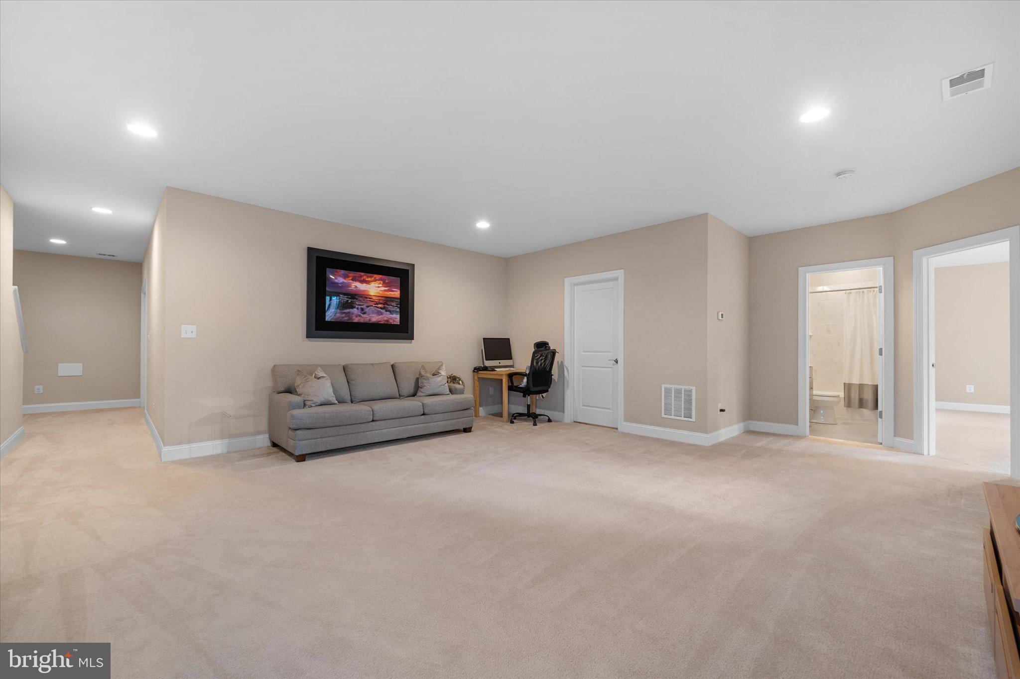 6201 CHAMPION OAK COURT