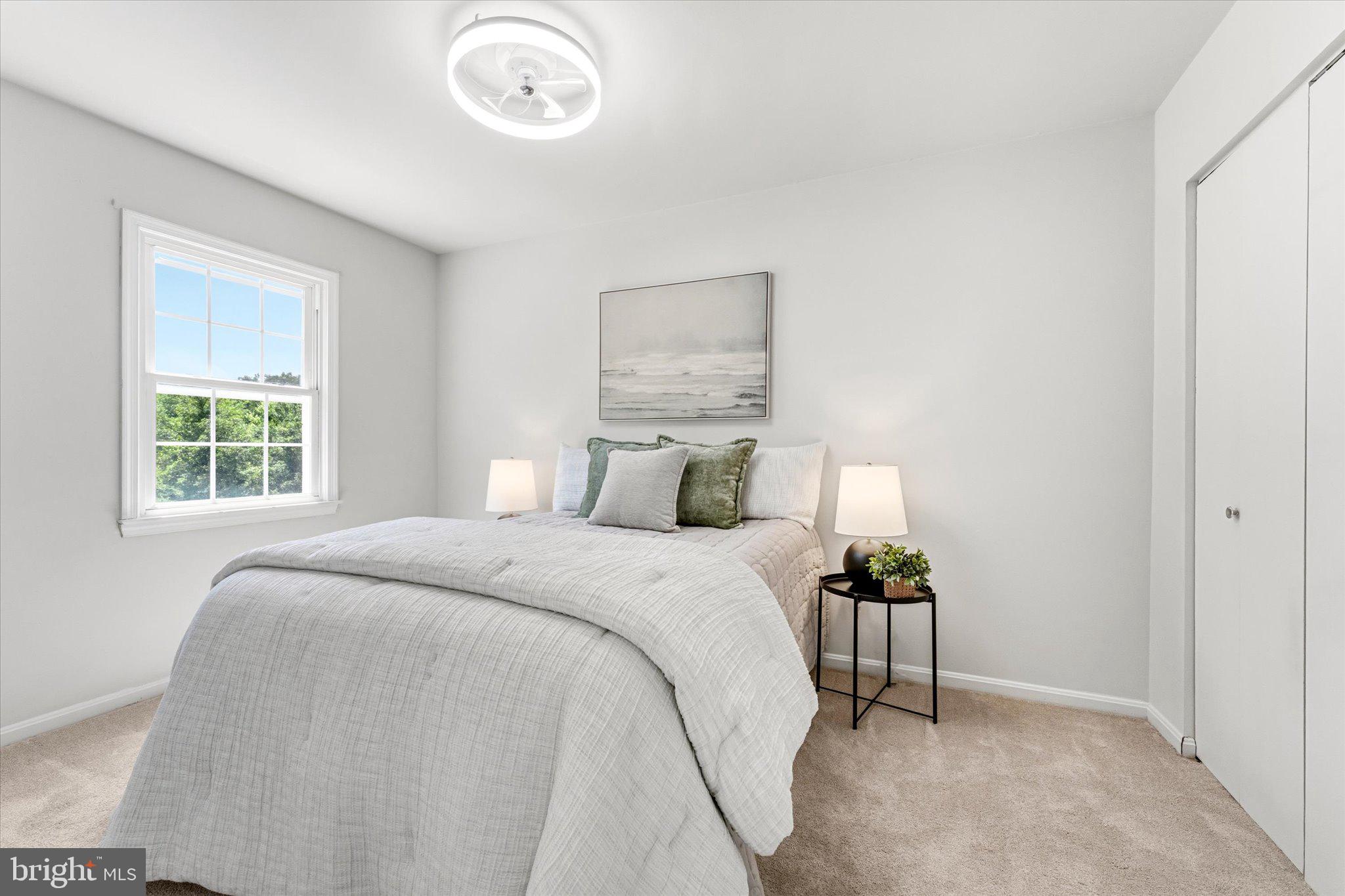 5838 BURKE MANOR COURT