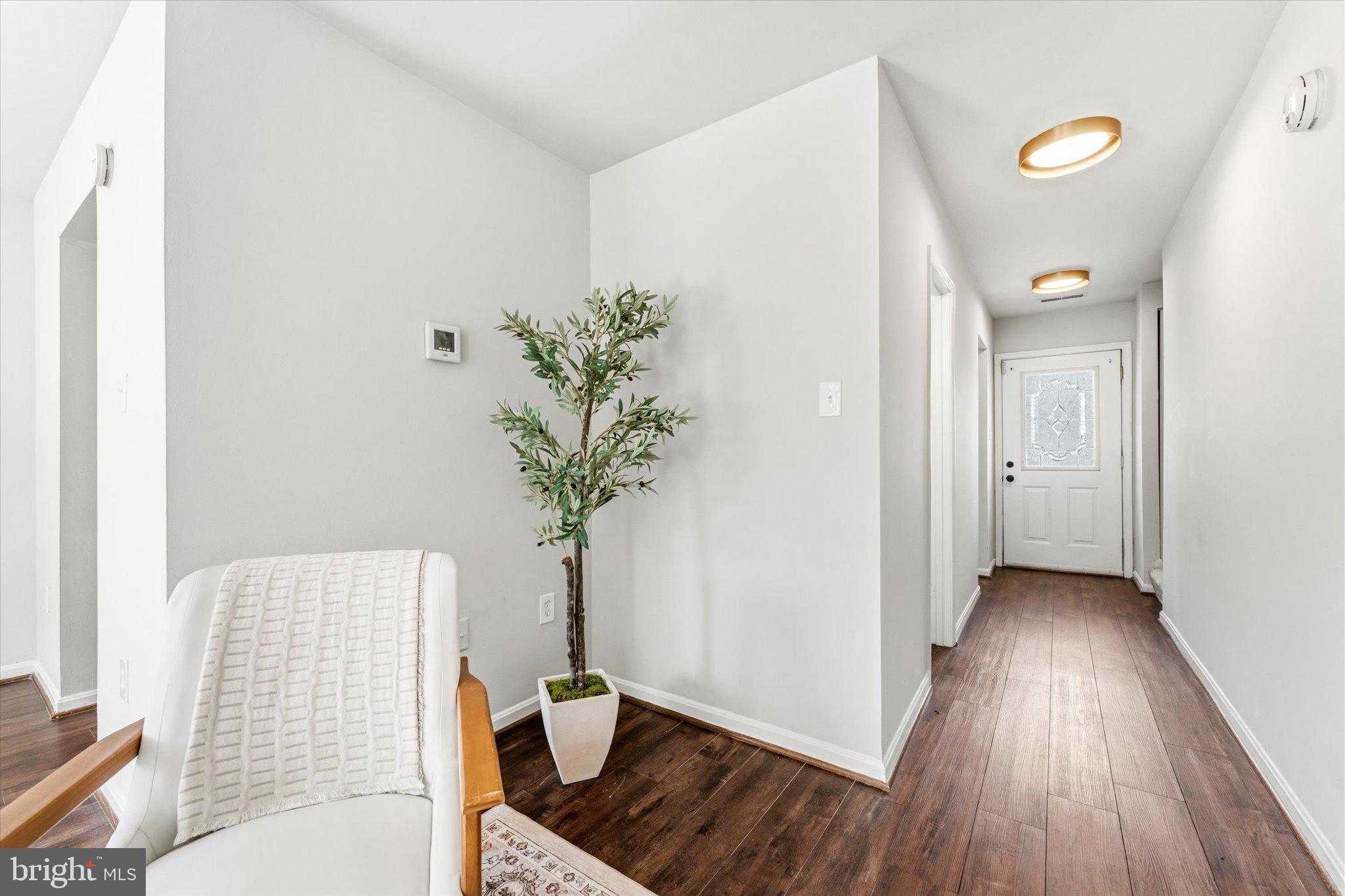 5838 BURKE MANOR COURT