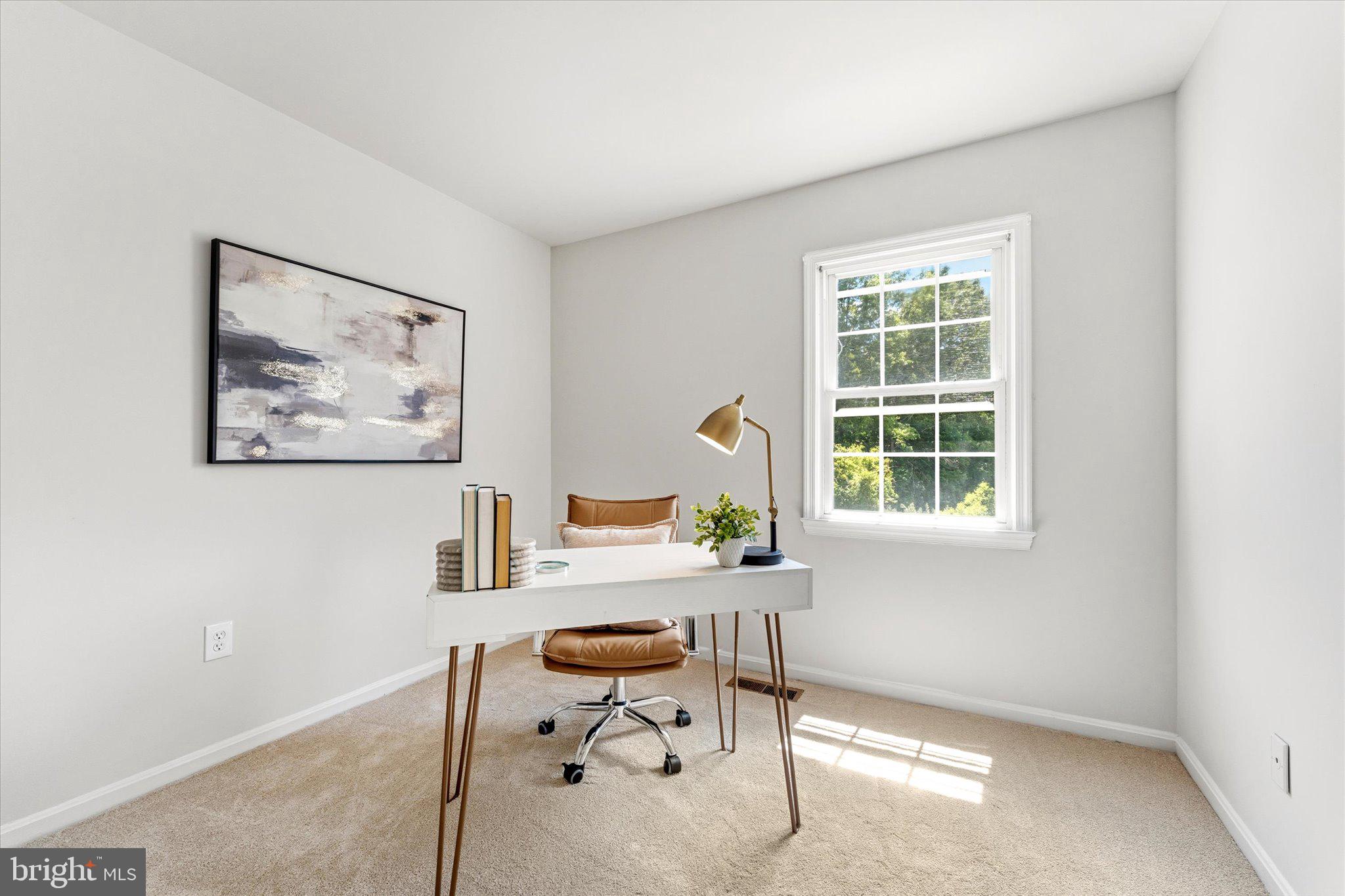 5838 BURKE MANOR COURT
