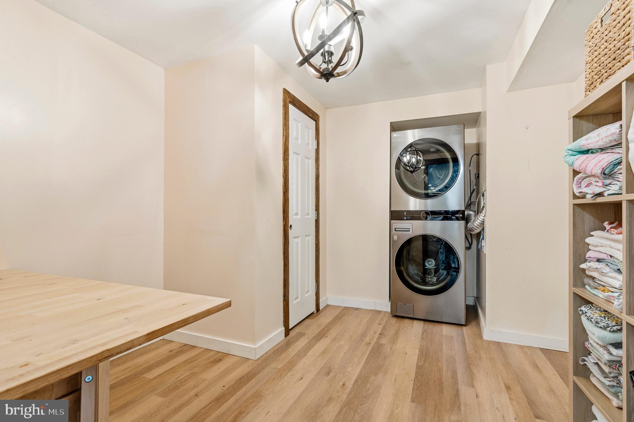 2605 SESKEY GLEN COURT