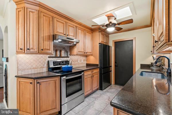 2605 SESKEY GLEN COURT