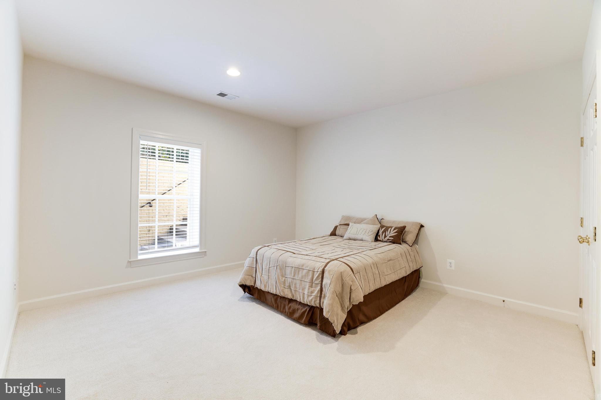 42573 IRON BIT PLACE