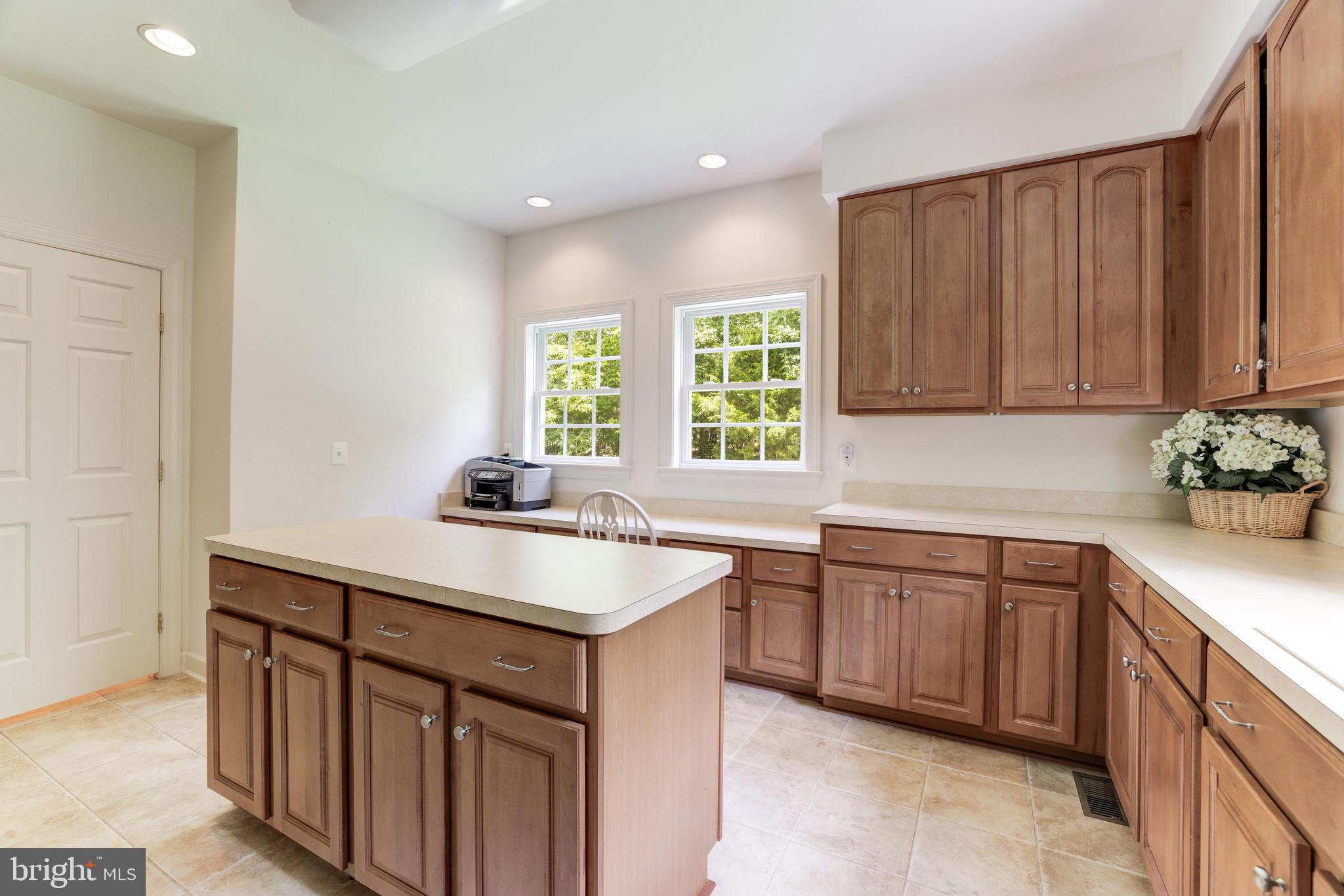 42573 IRON BIT PLACE