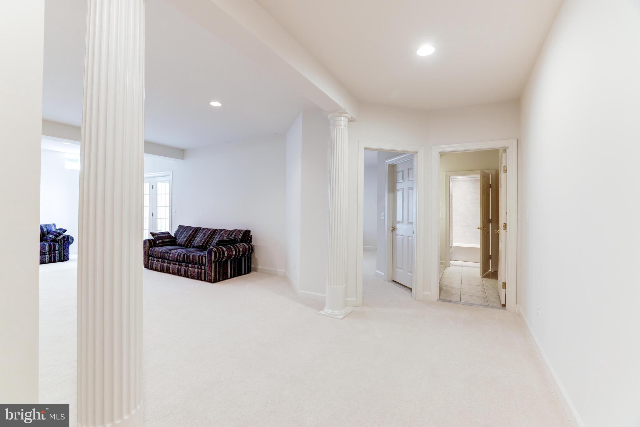 42573 IRON BIT PLACE