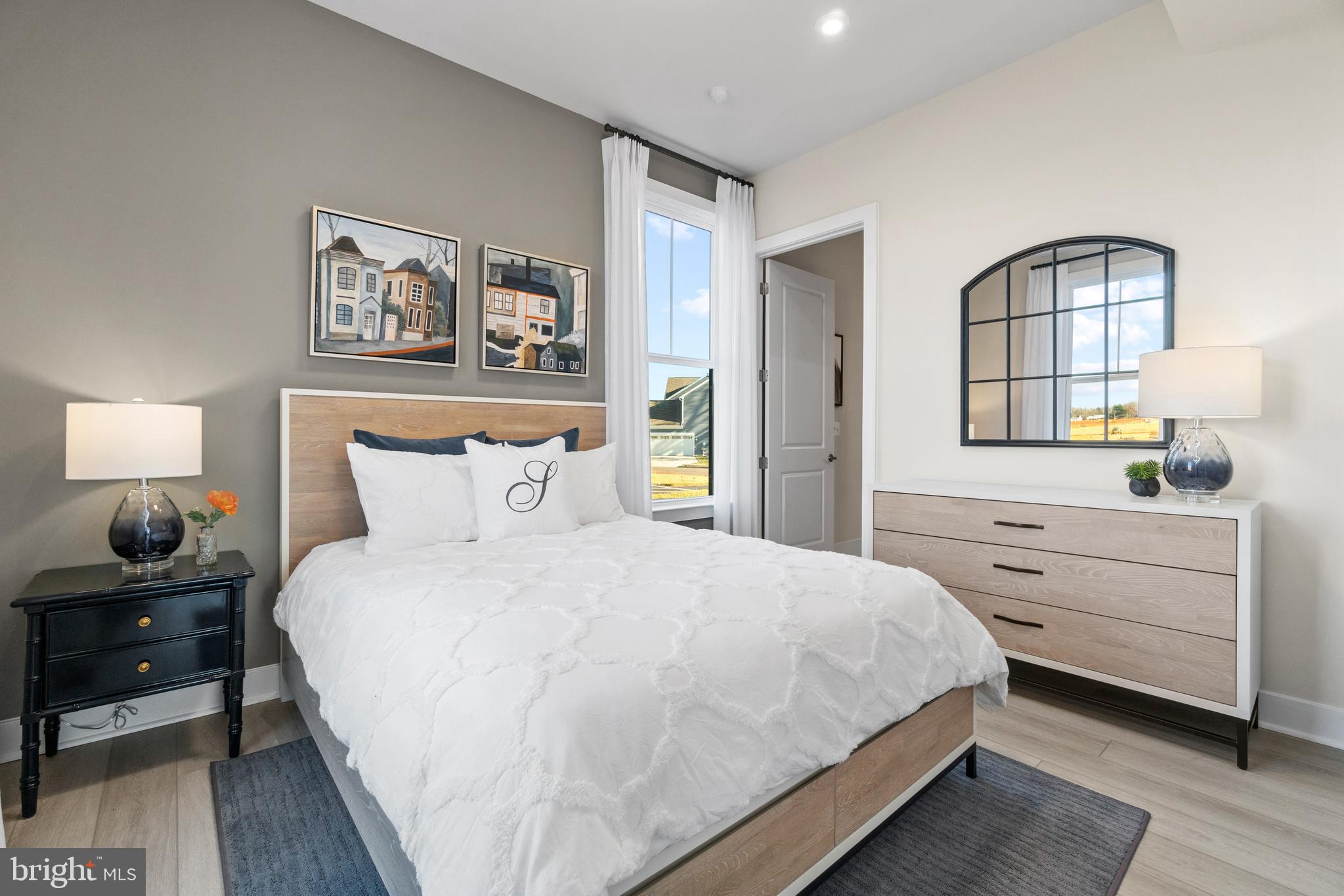 938 WARLANDER DRIVE SW