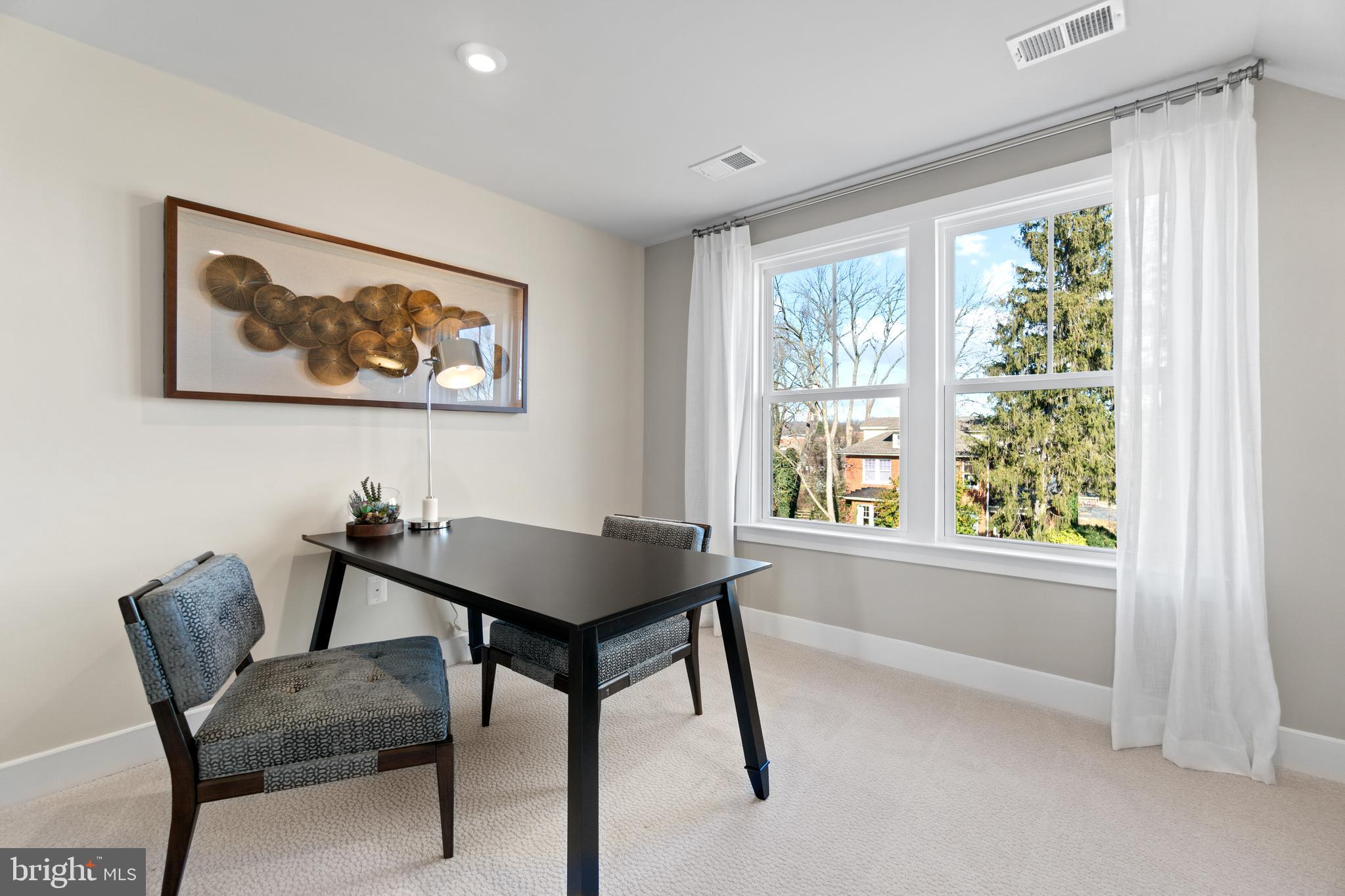 938 WARLANDER DRIVE SW