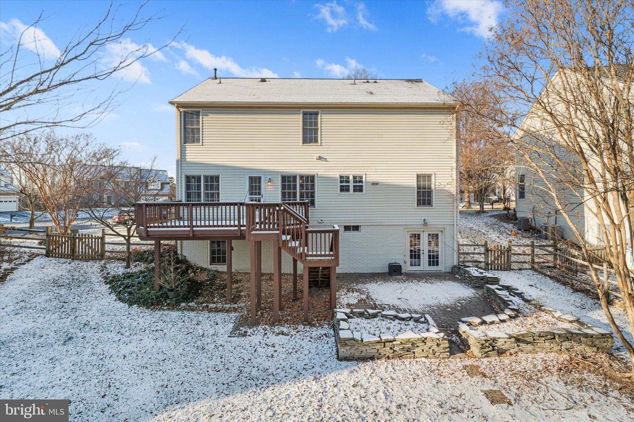 19028 SNOWBERRY COURT