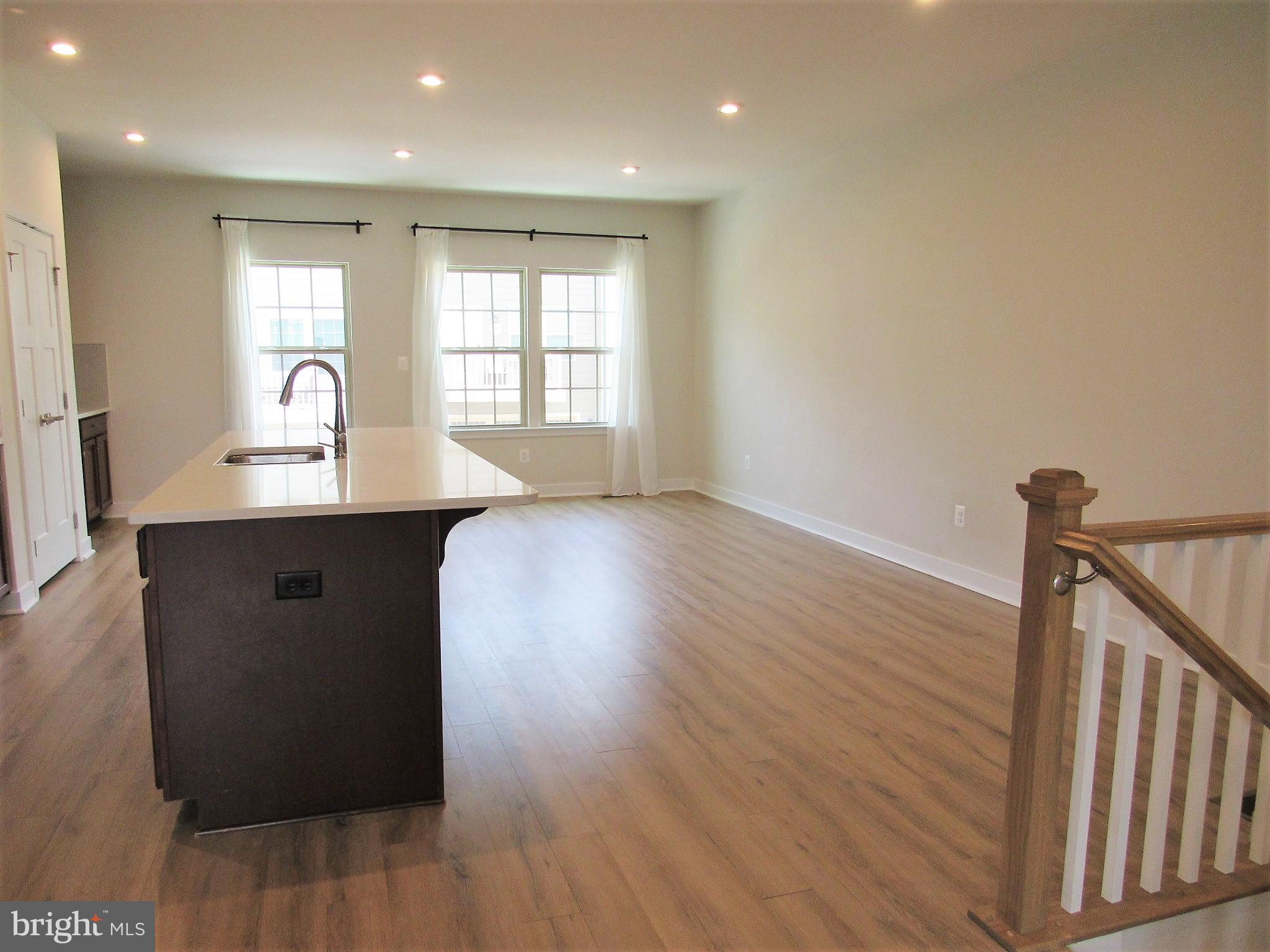 2139 HEMLOCK BAY ROAD