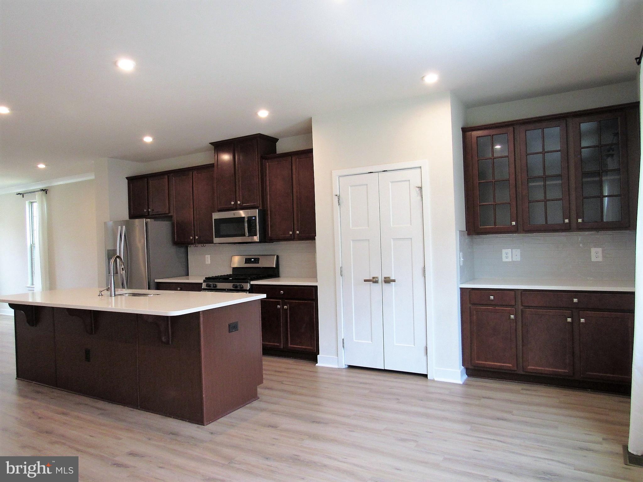2139 HEMLOCK BAY ROAD