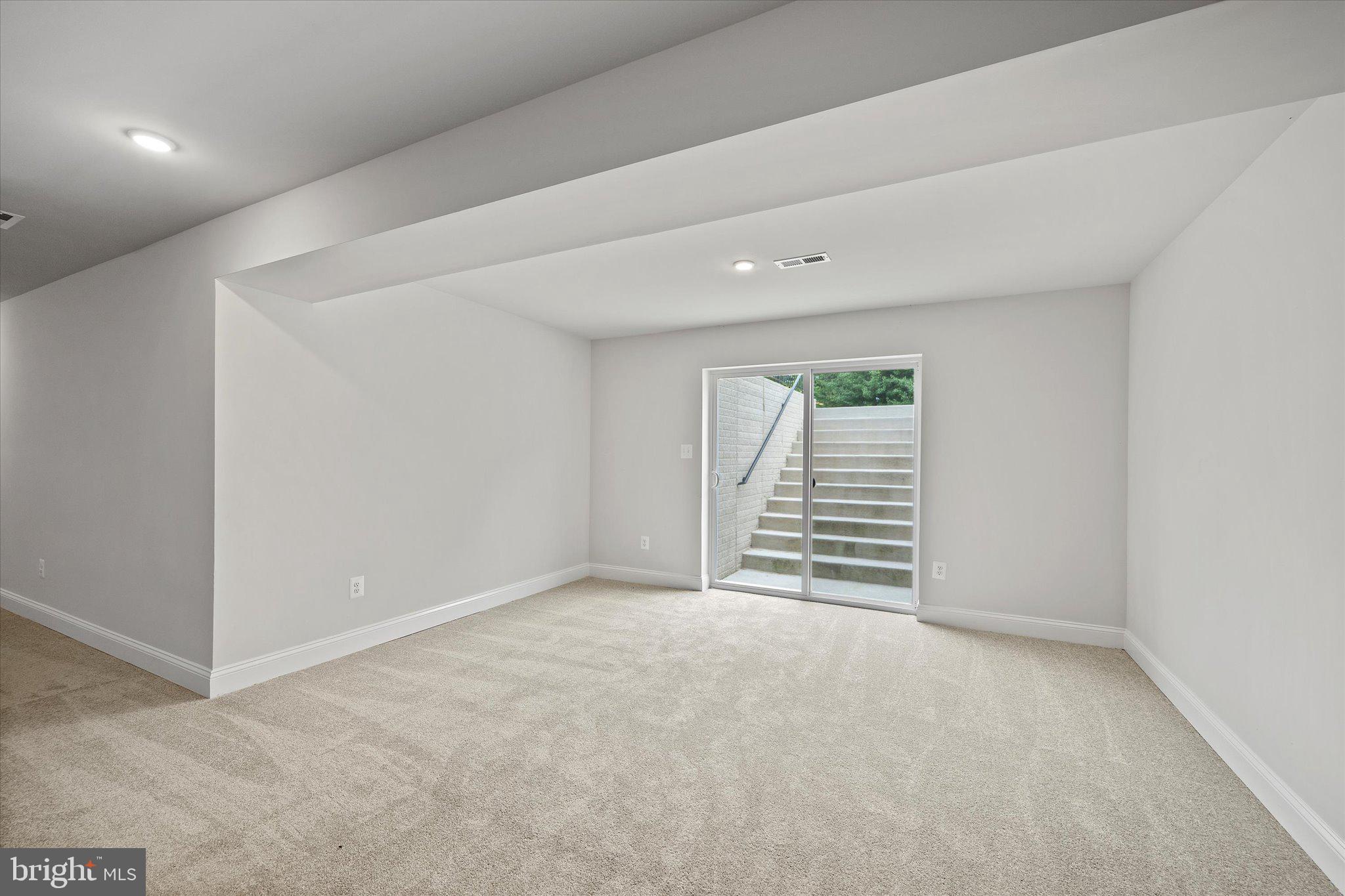 12404 PARKGATE DRIVE